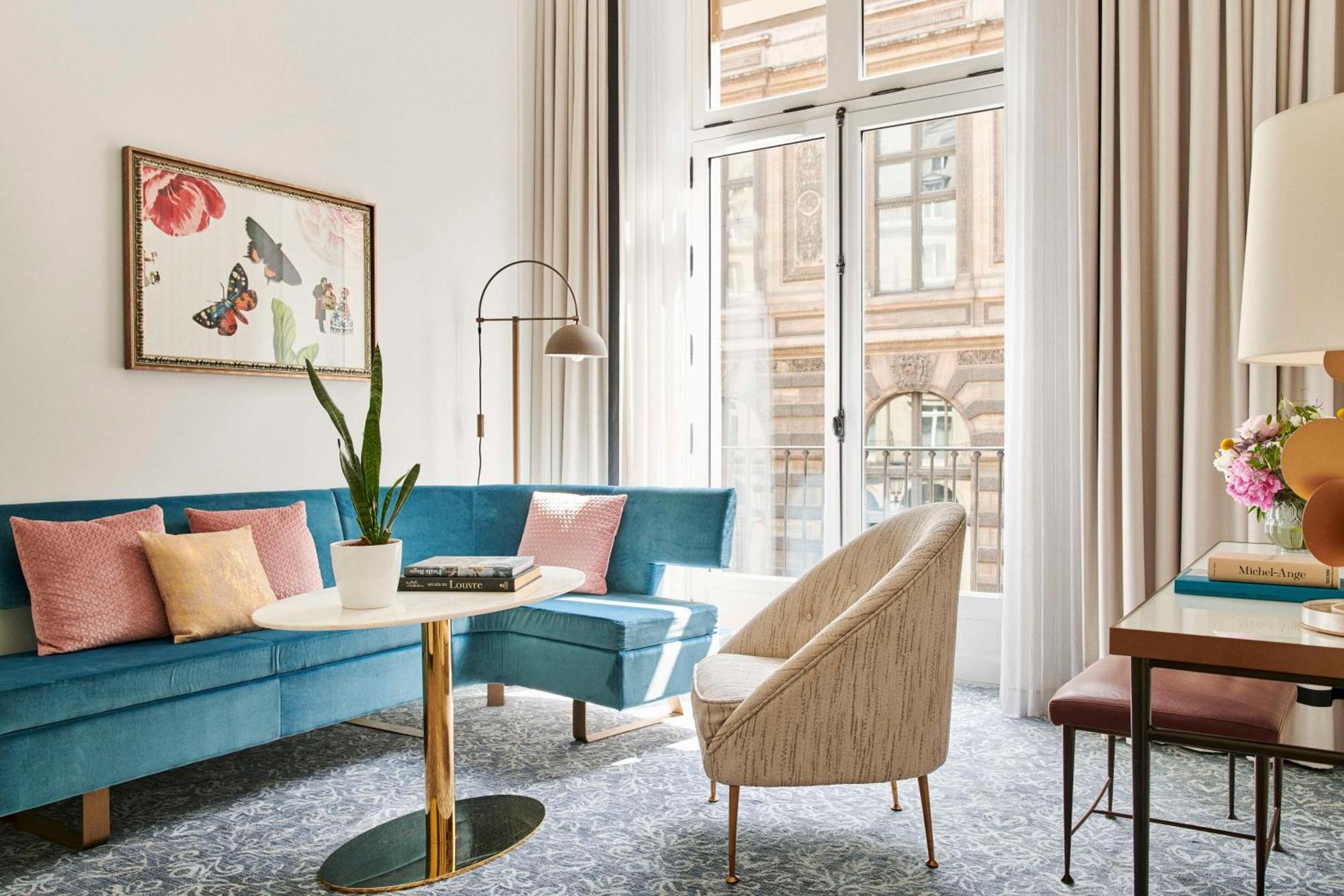 Empire Suite