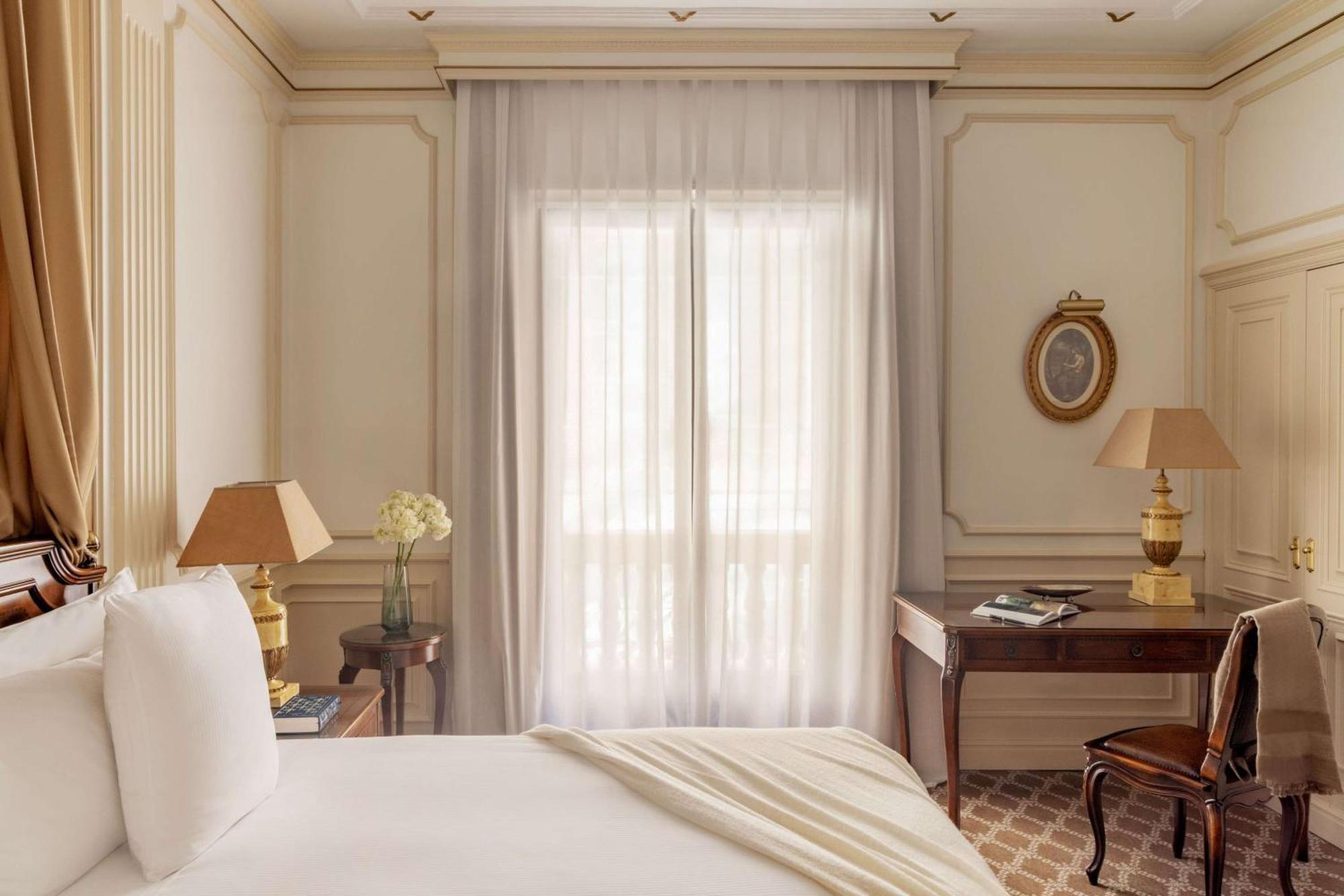 Premier Room,1645648345:JPEG