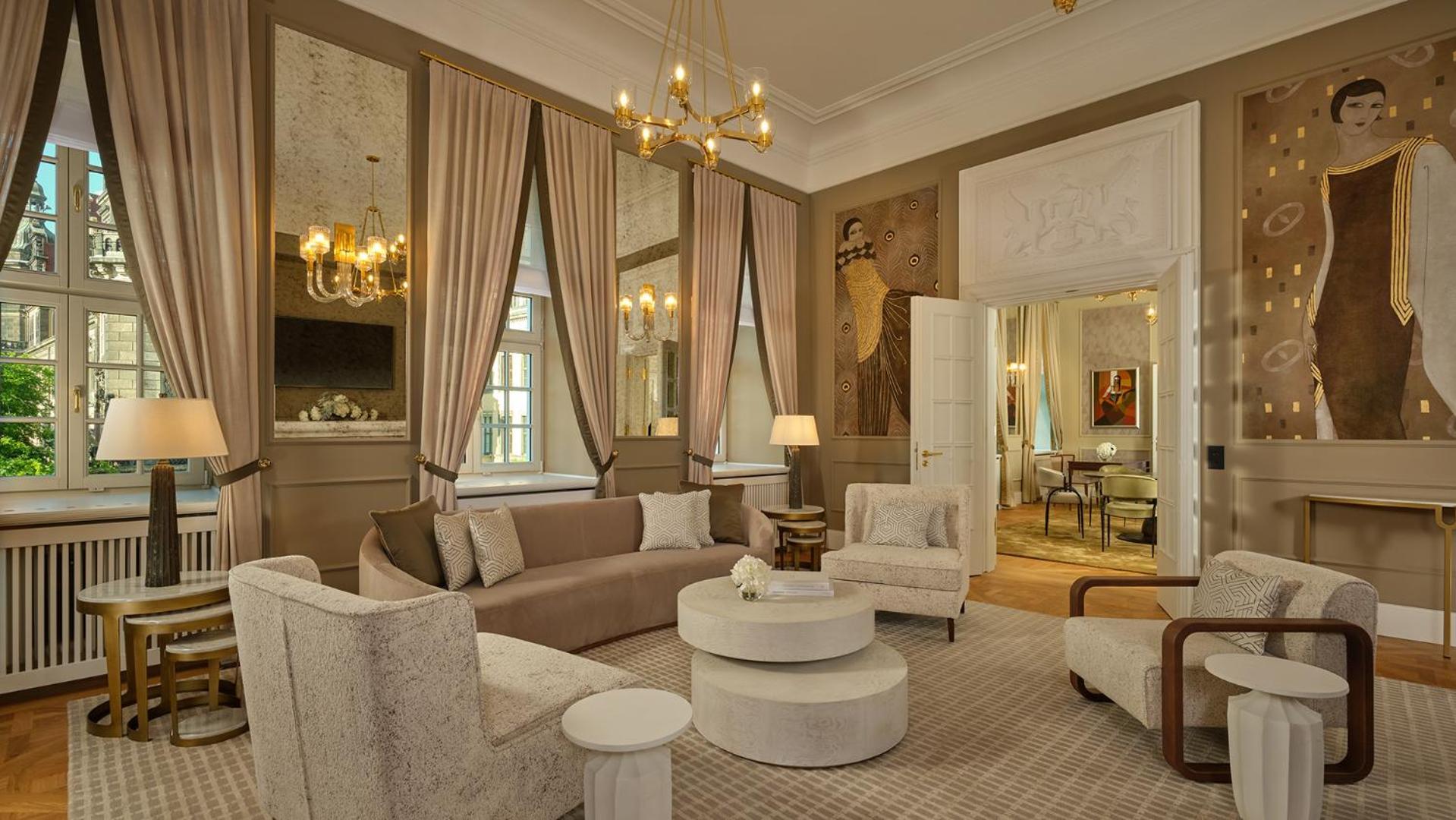 Royal Suite