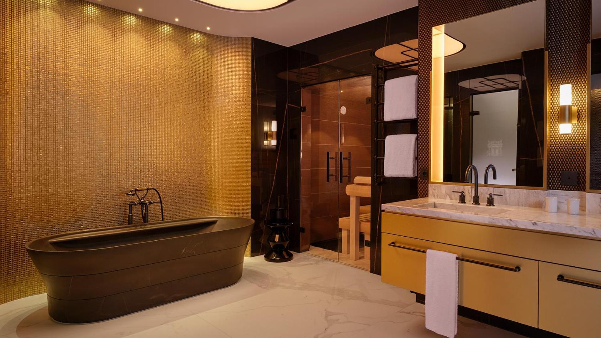 King’s Suite