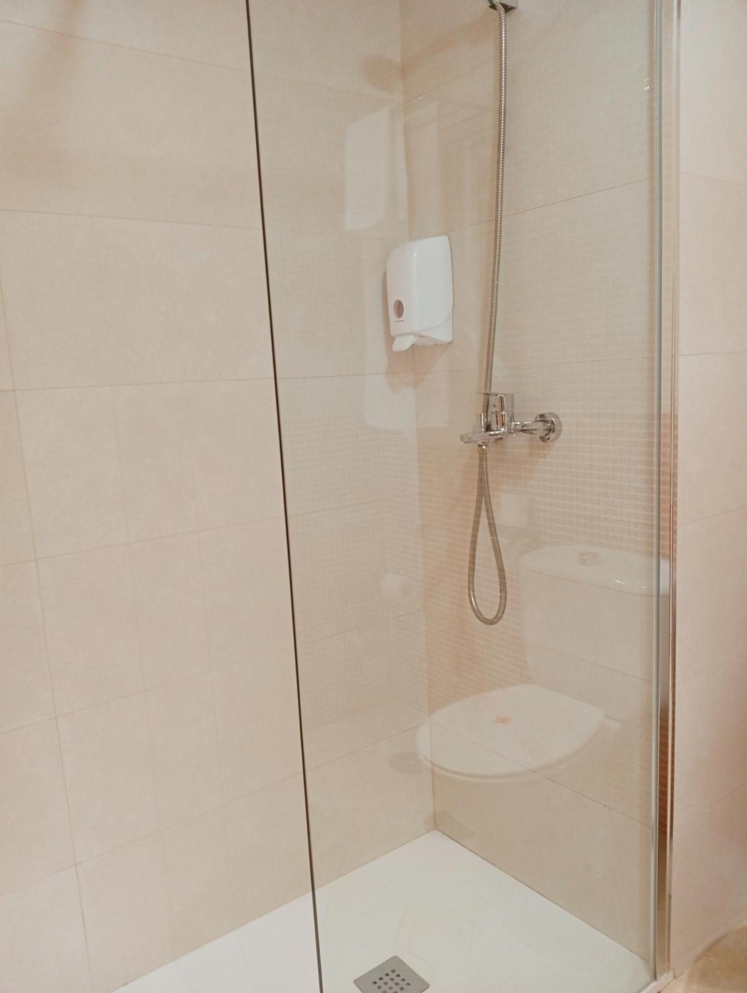 Standard Double Room,1645650343:JPEG