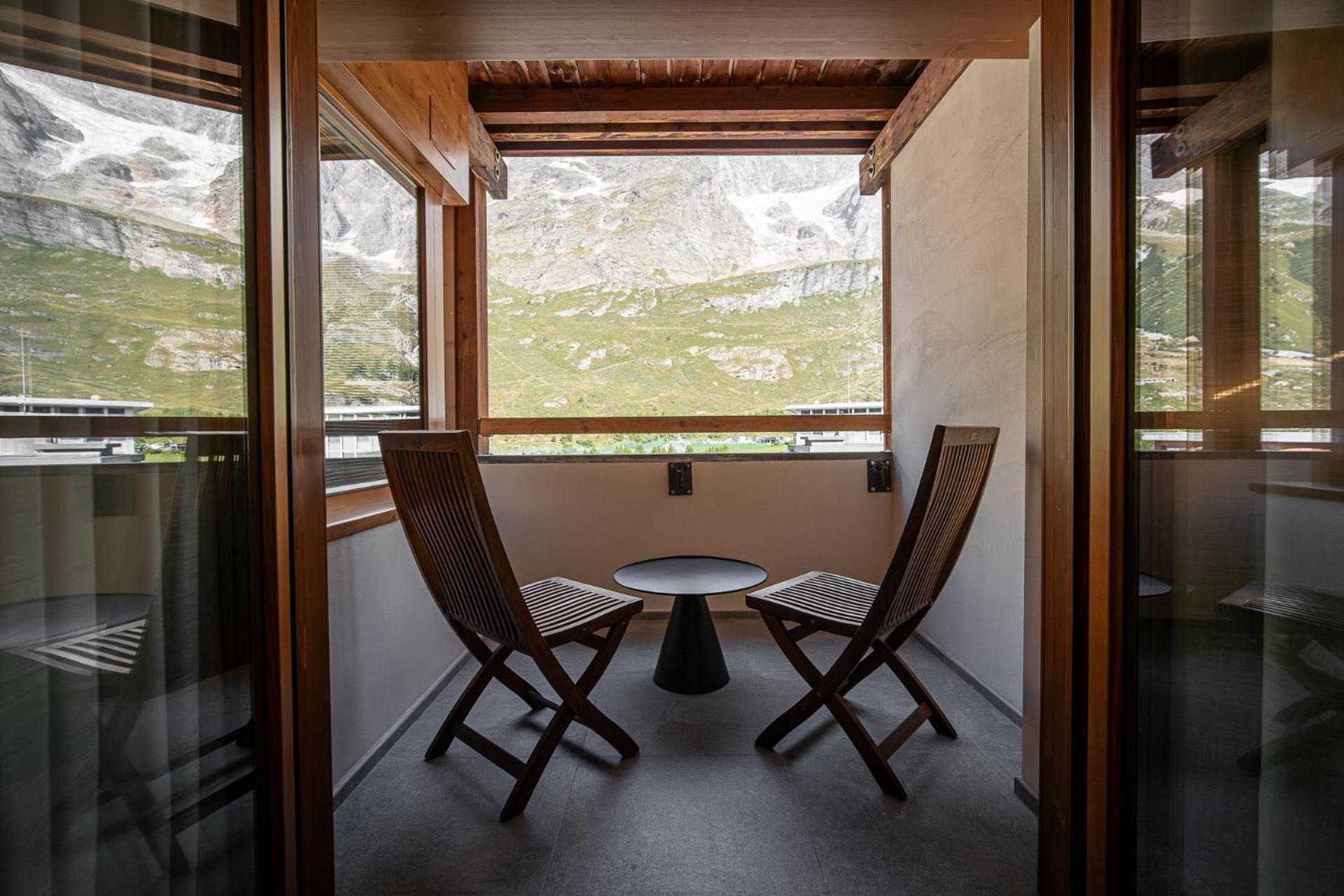 Deluxe Suite with Spa Bath,1646926345:JPEG