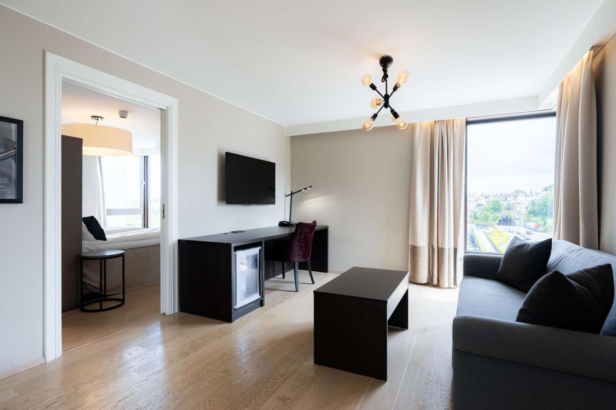 Junior Suite,1649885539:JPEG