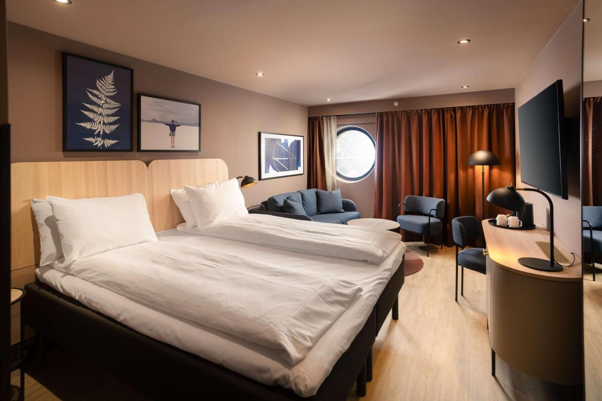 King Room