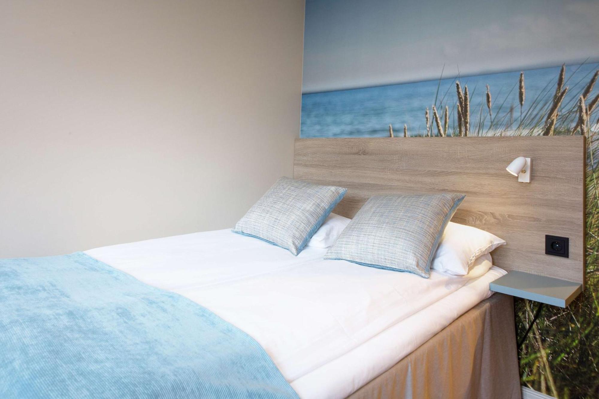 Standard Family Room,1651166722:JPEG