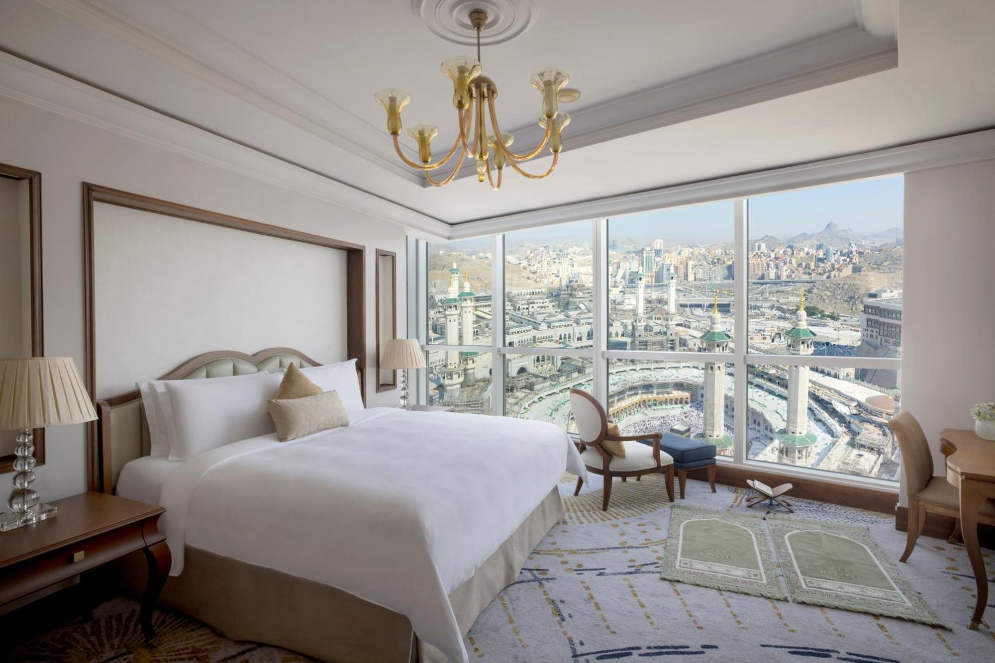 Panoramic One Bedroom Suite Kaaba View
