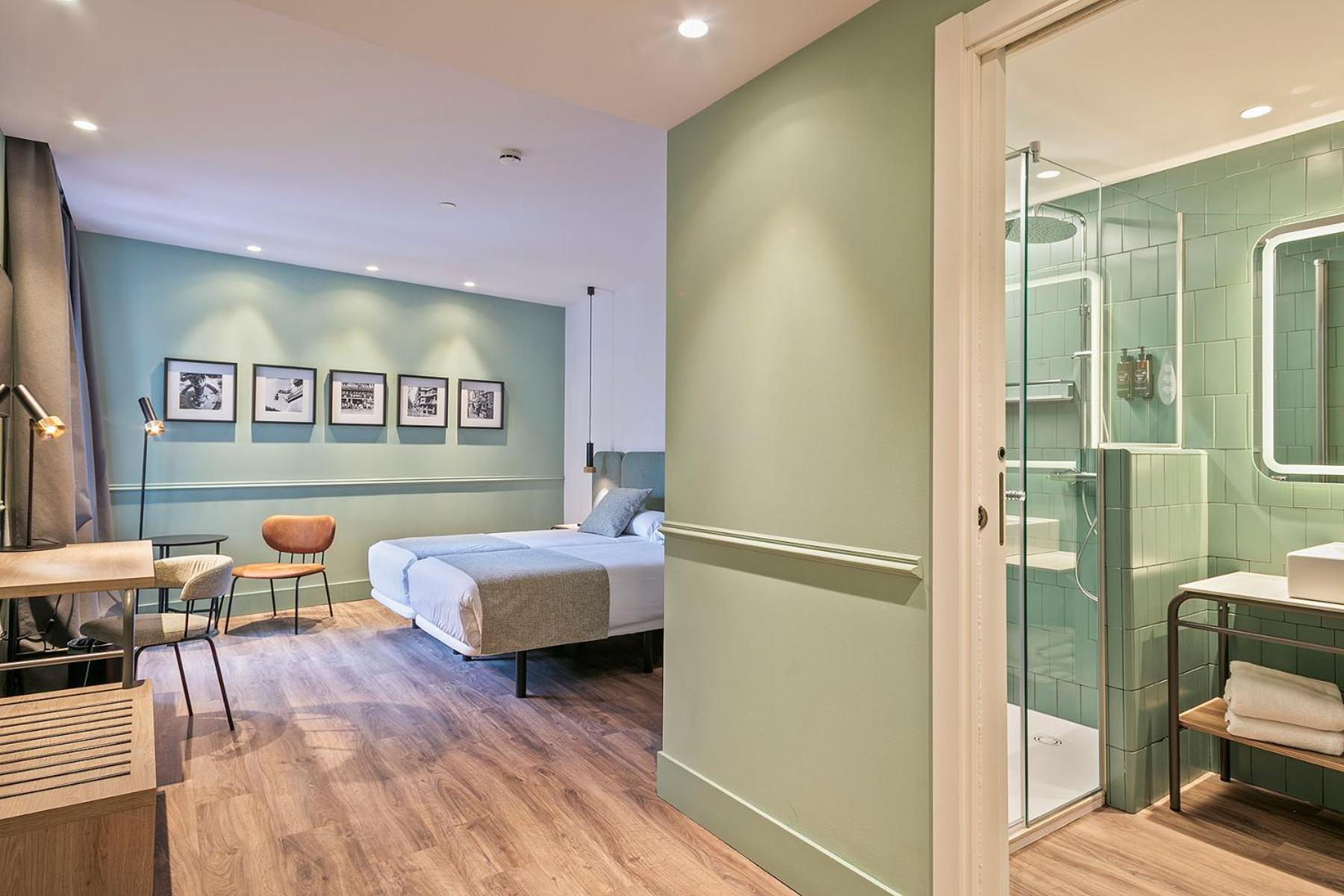 Superior Twin Room,1656171299:JPEG