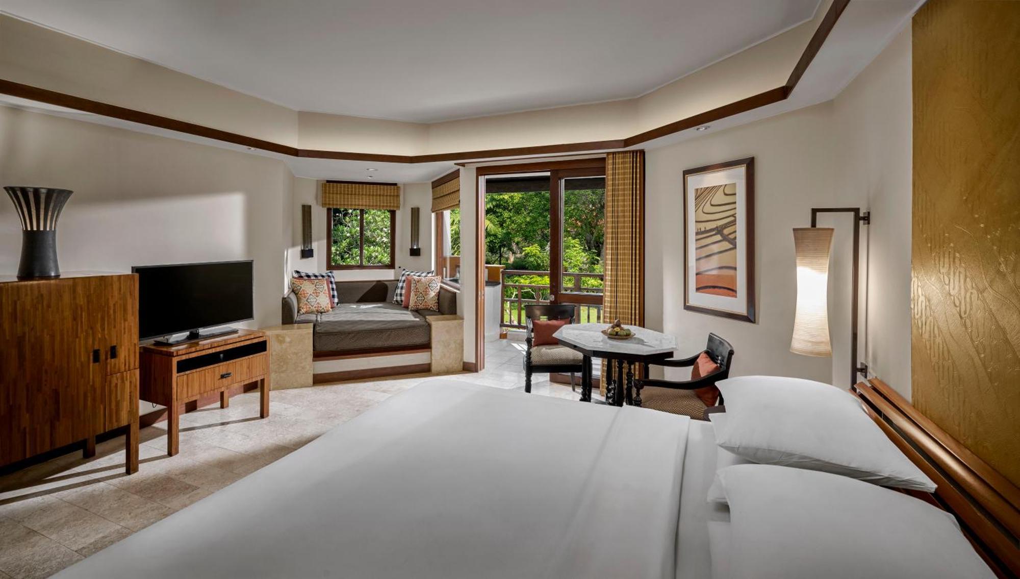 King Room Garden View
