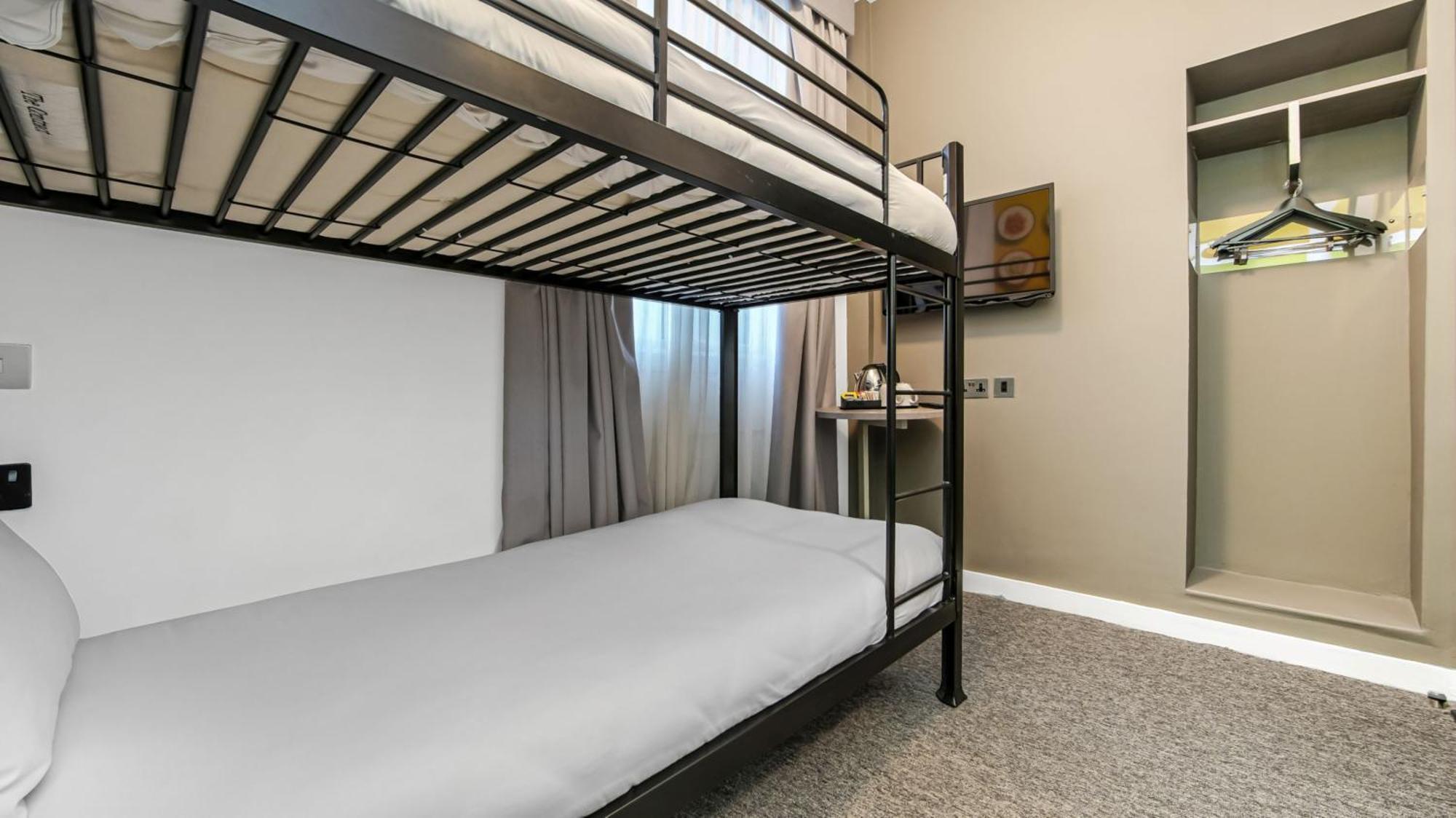 Economy Twin Room