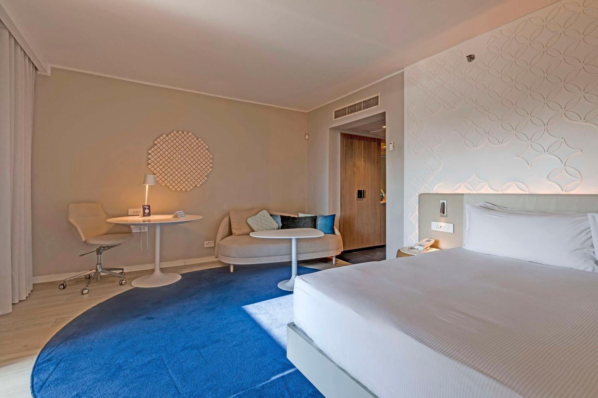 Terrace Spa Suite