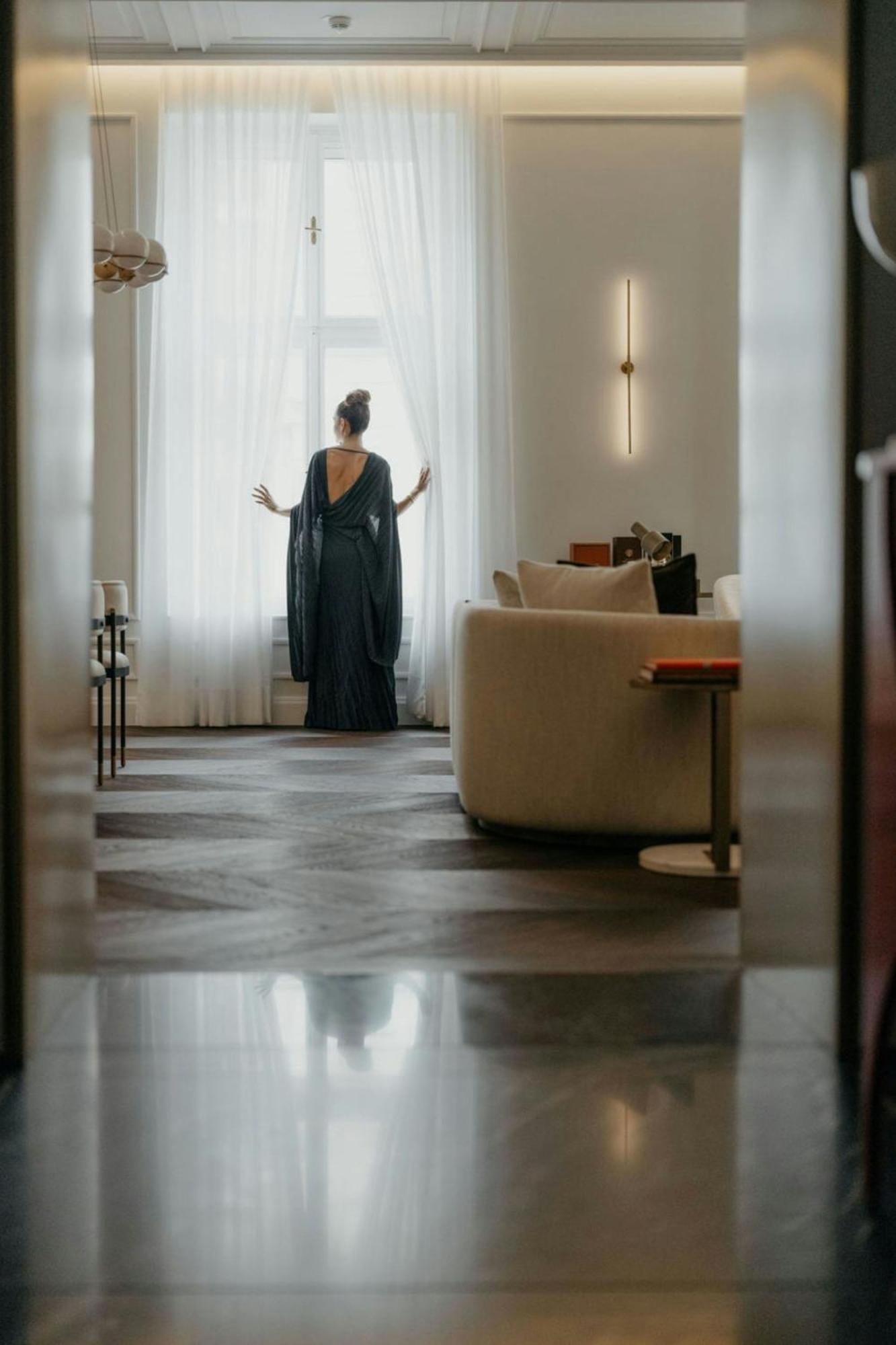 The Ritz-Carlton Symphony Suite Club lounge access
