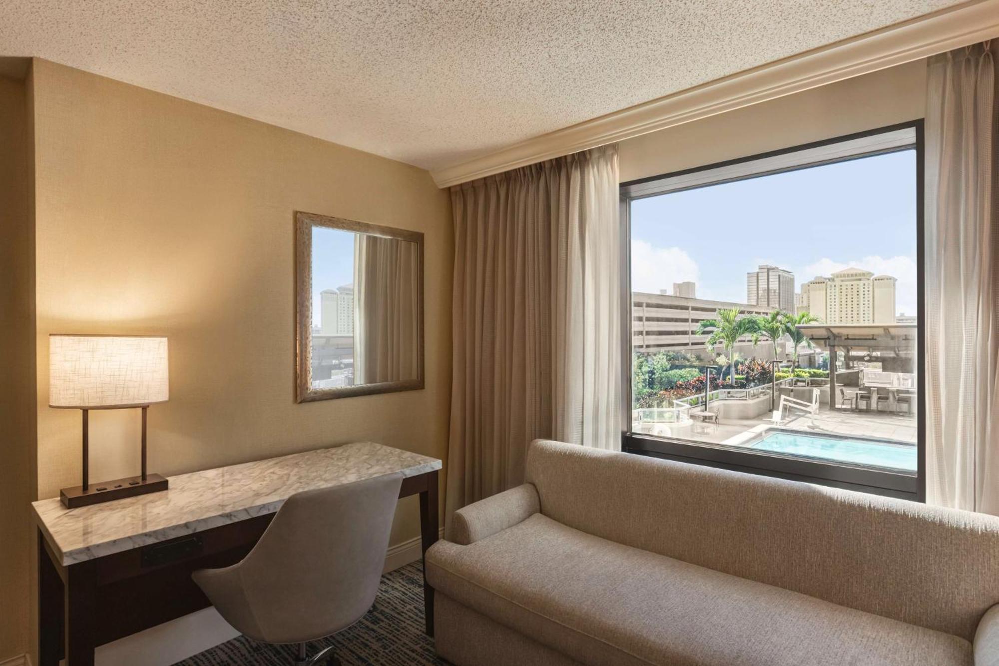 King Room Pool View