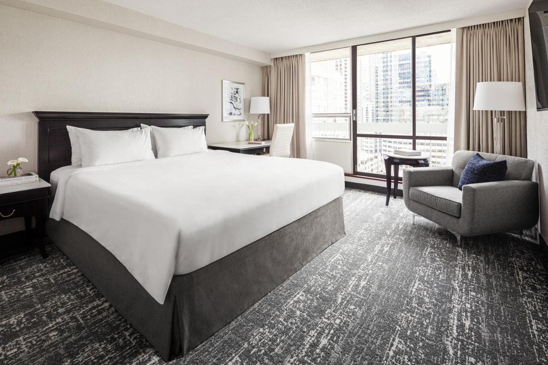 Standard King Room