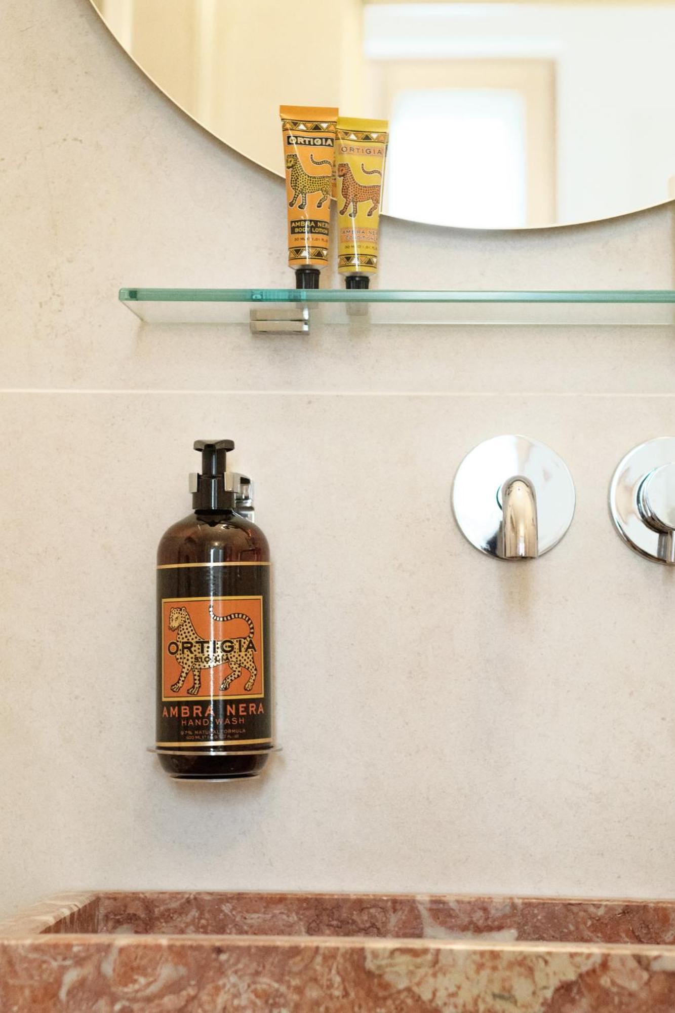 Single Room,1659762768:JPEG