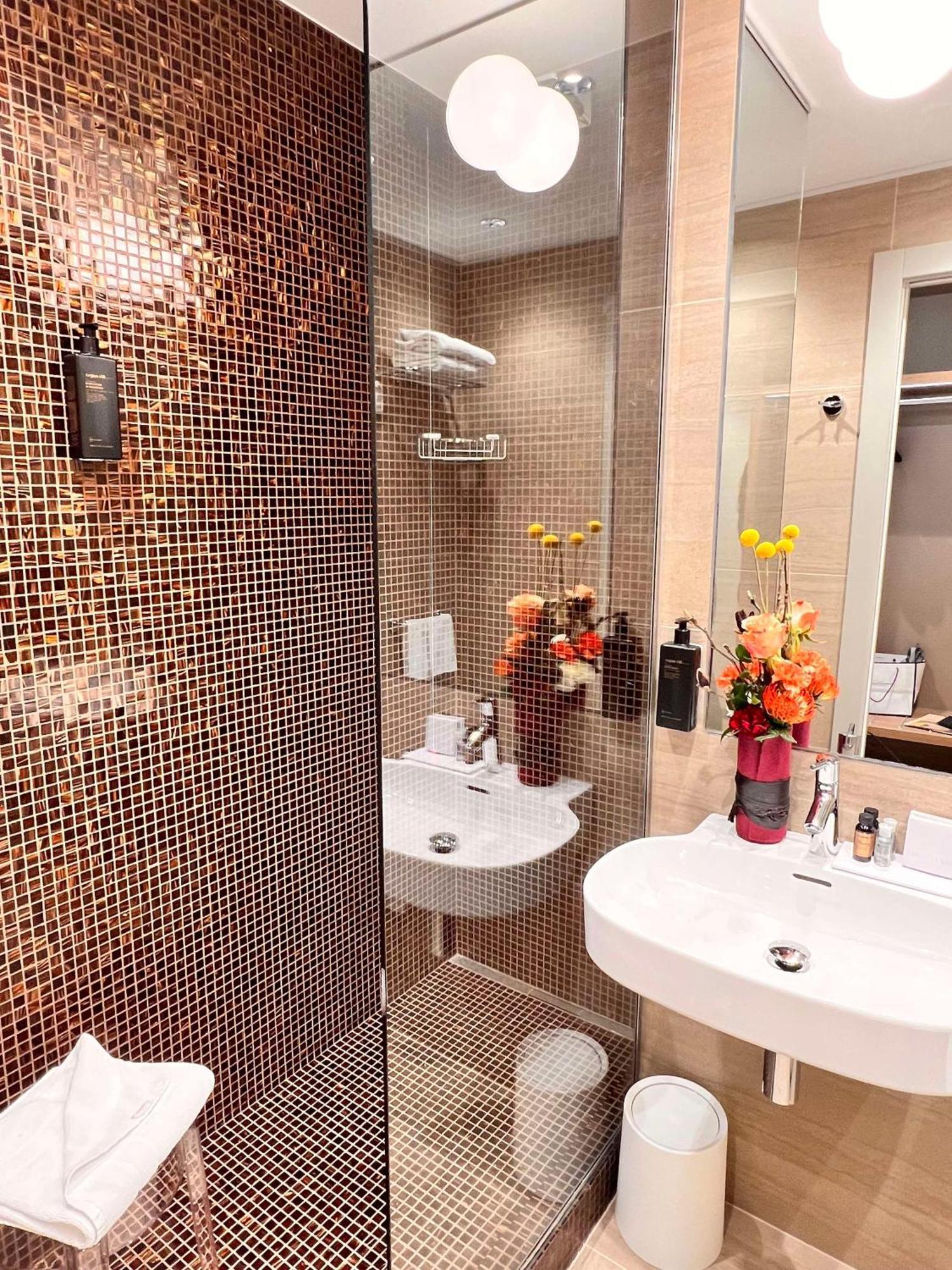 Comfort Single Room