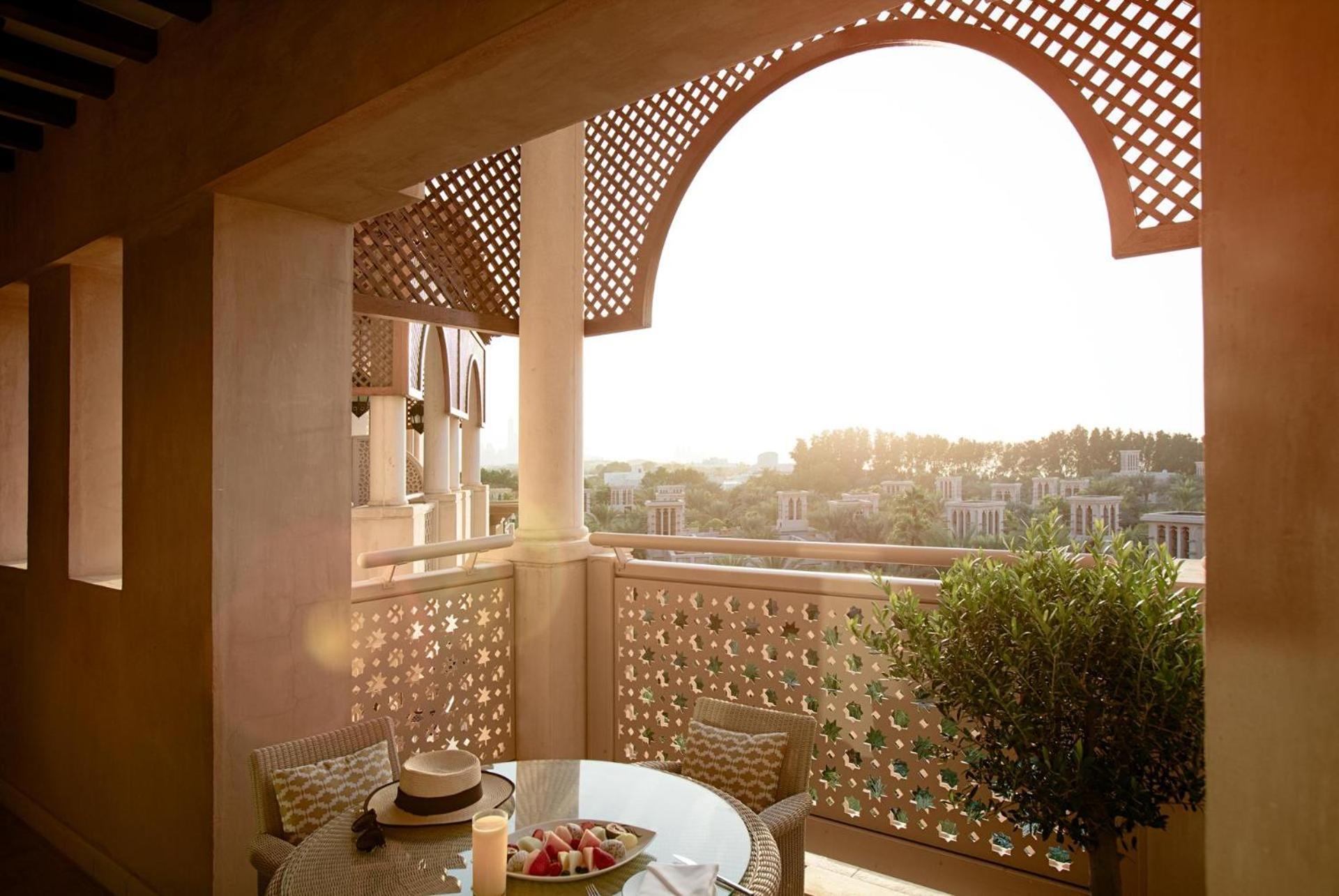 Arabian Family Club Room
