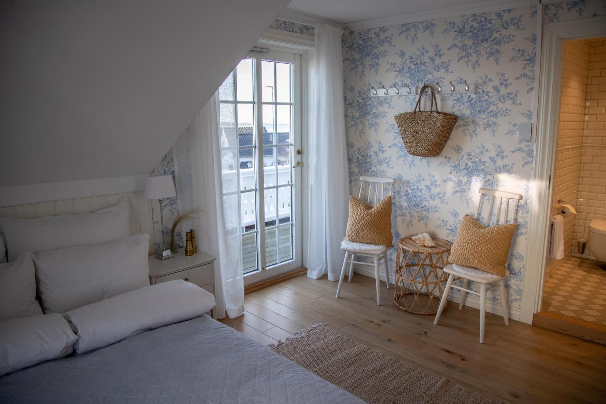 Double Room Balcony Sea View