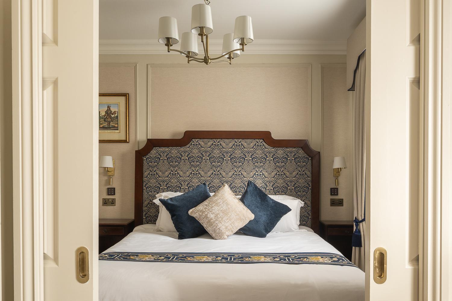 Superior One Bedroom Suite