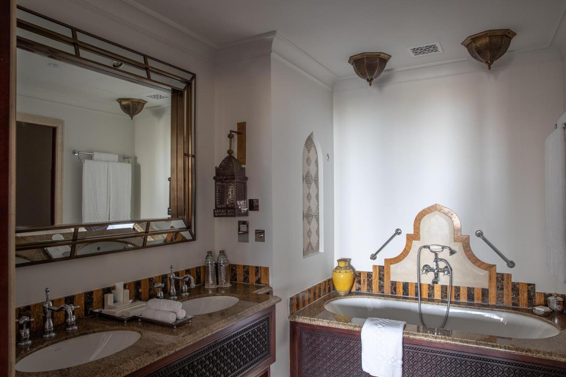Arabian Family Club Room