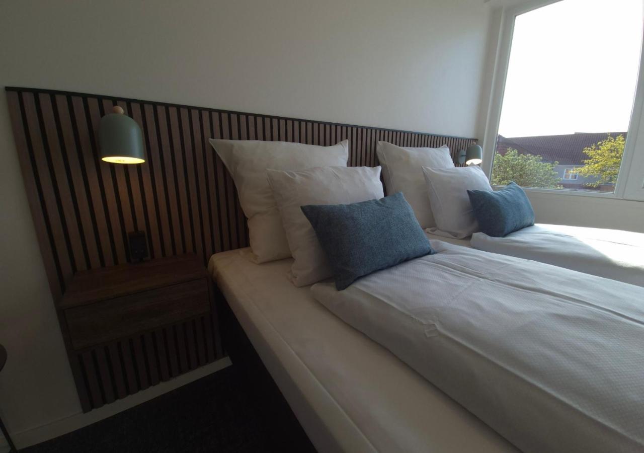 Family Room,1661638753:JPEG