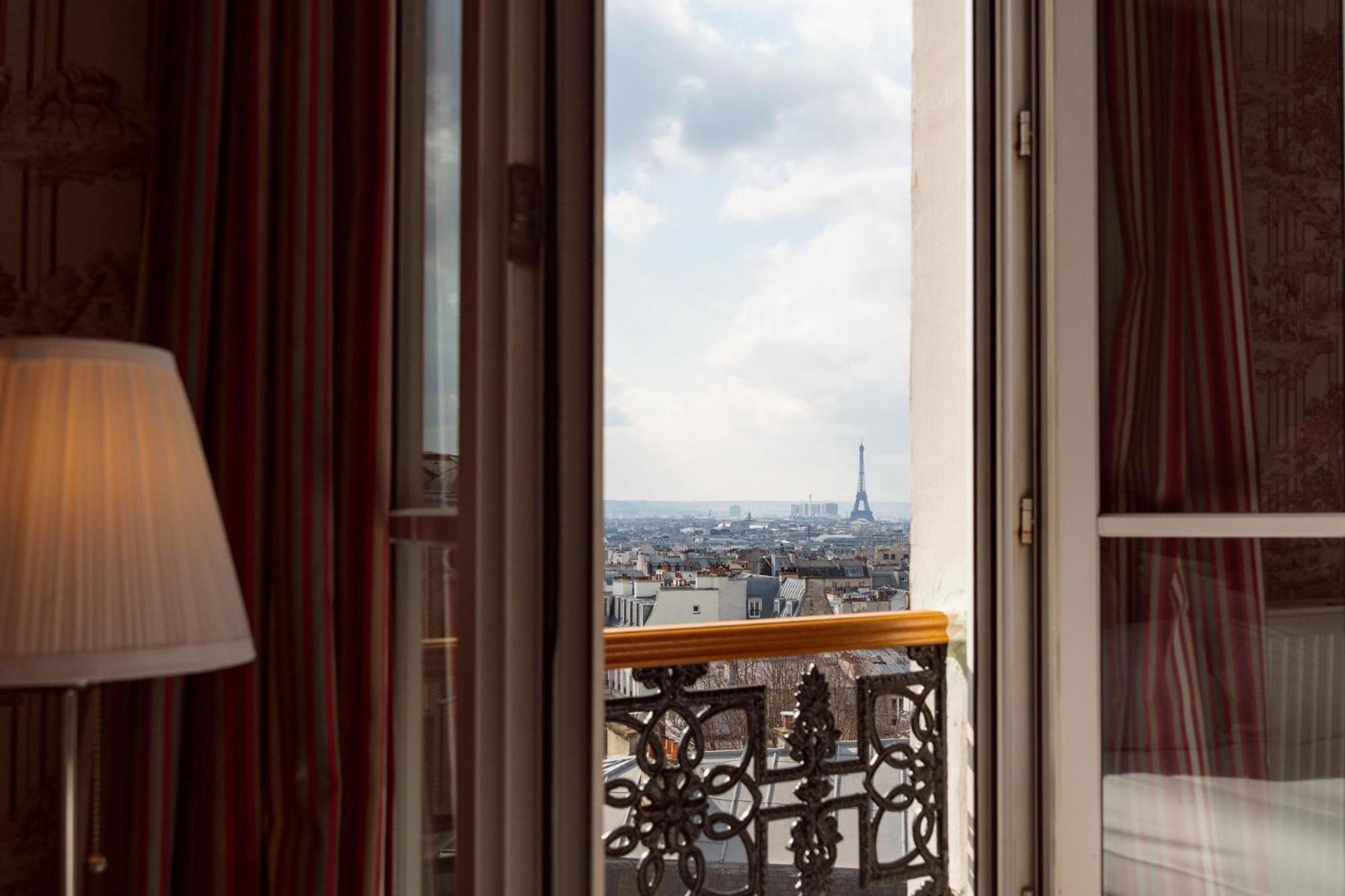 Deluxe Double or Twin Room Partial Eiffel Tower or Sacré Coeur View