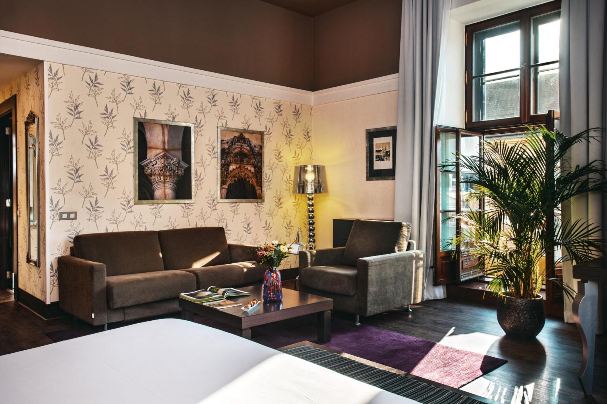 Executive Double or Twin Room,1664653641:JPEG