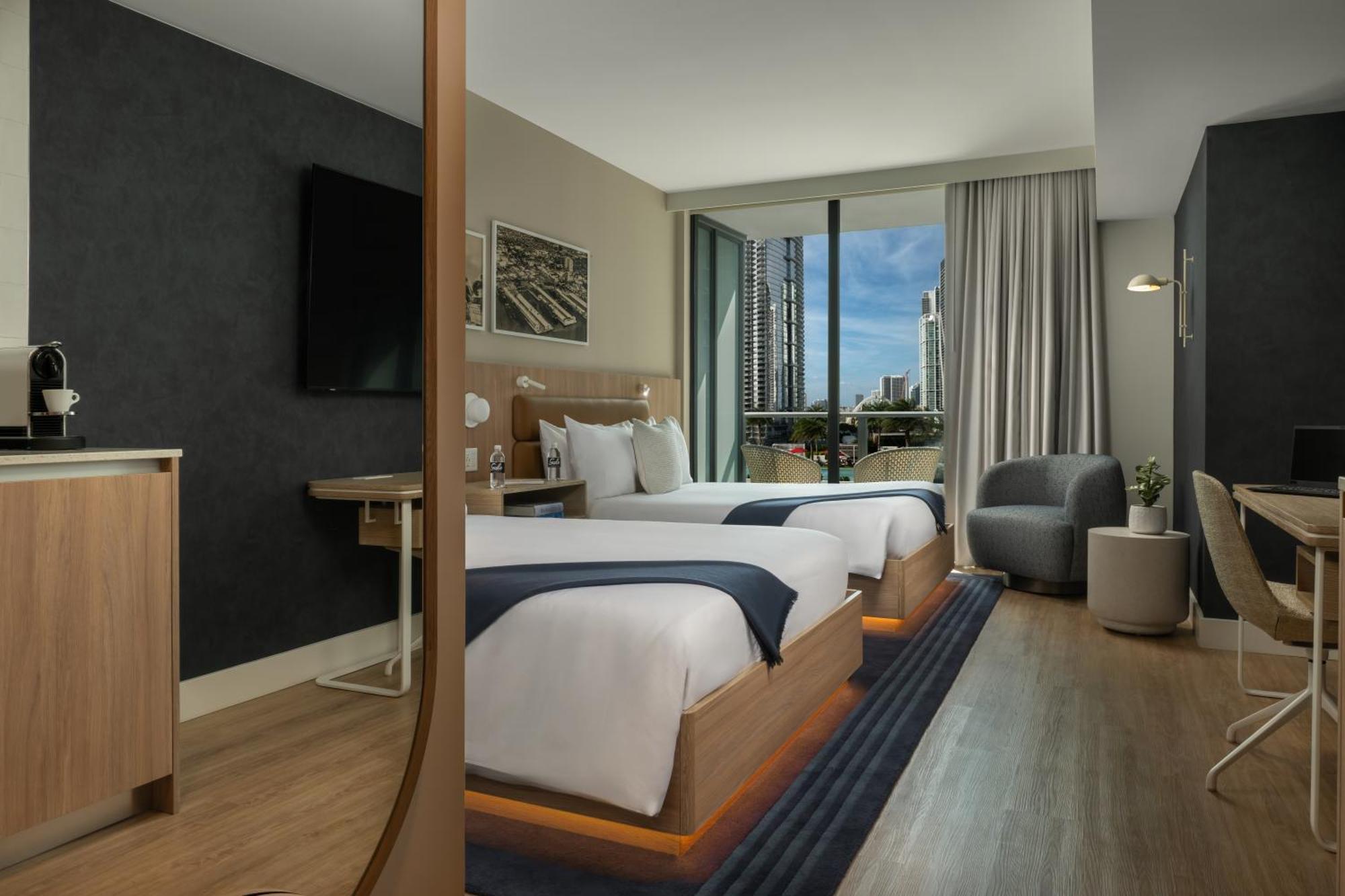 City view Studio with Two Beds & Balcony