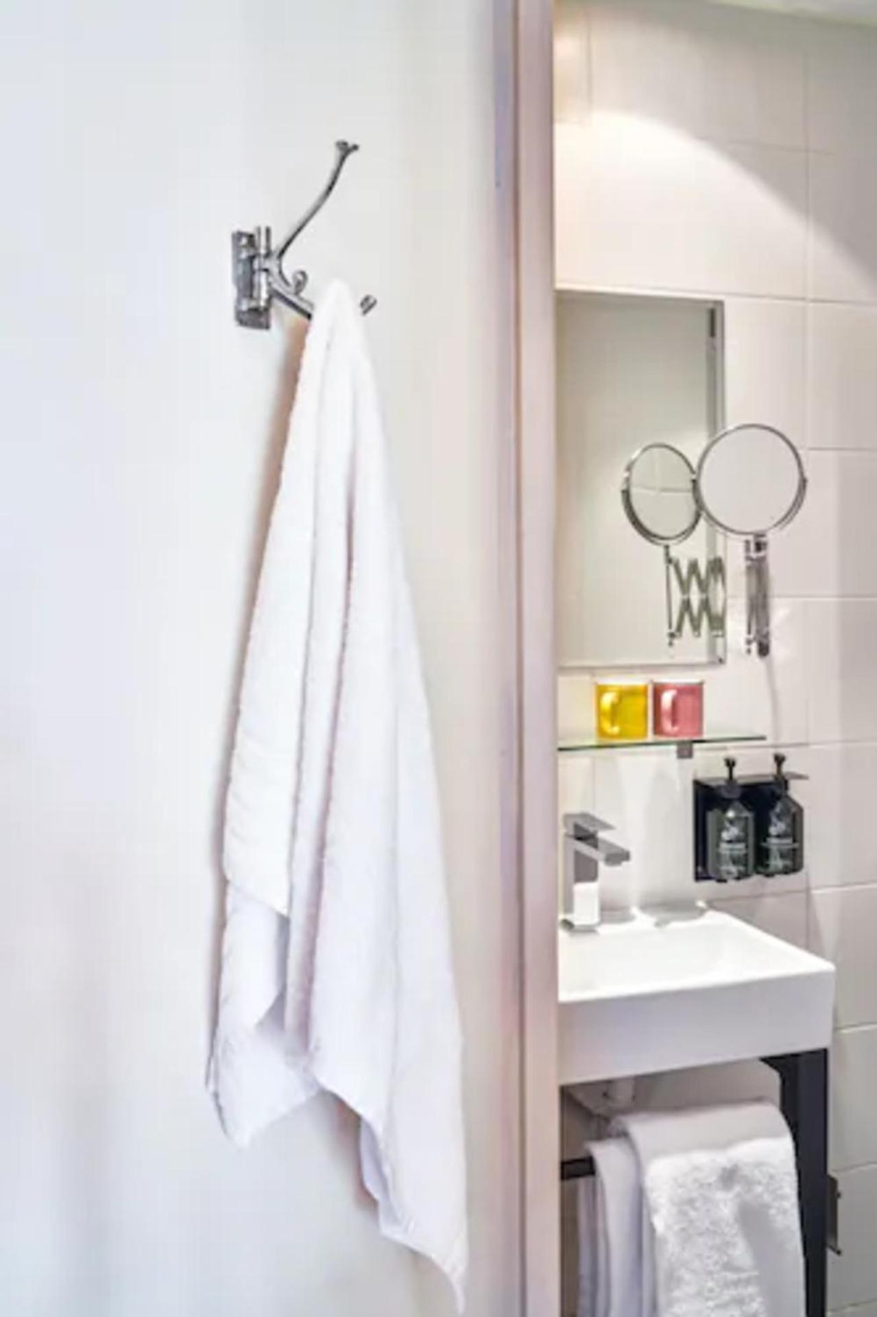 Budget Single Room