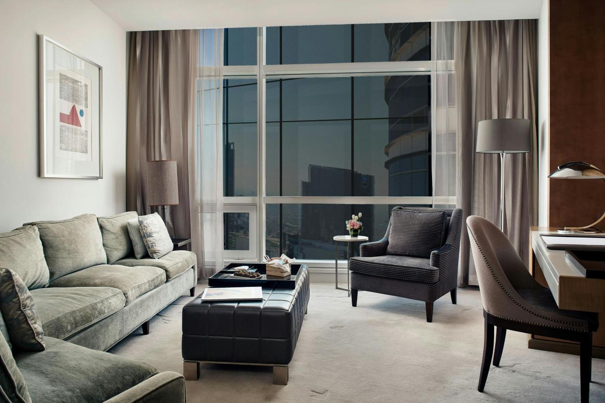 Executive Butler Service, Executive Suite, 1 King,1679569541:JPEG