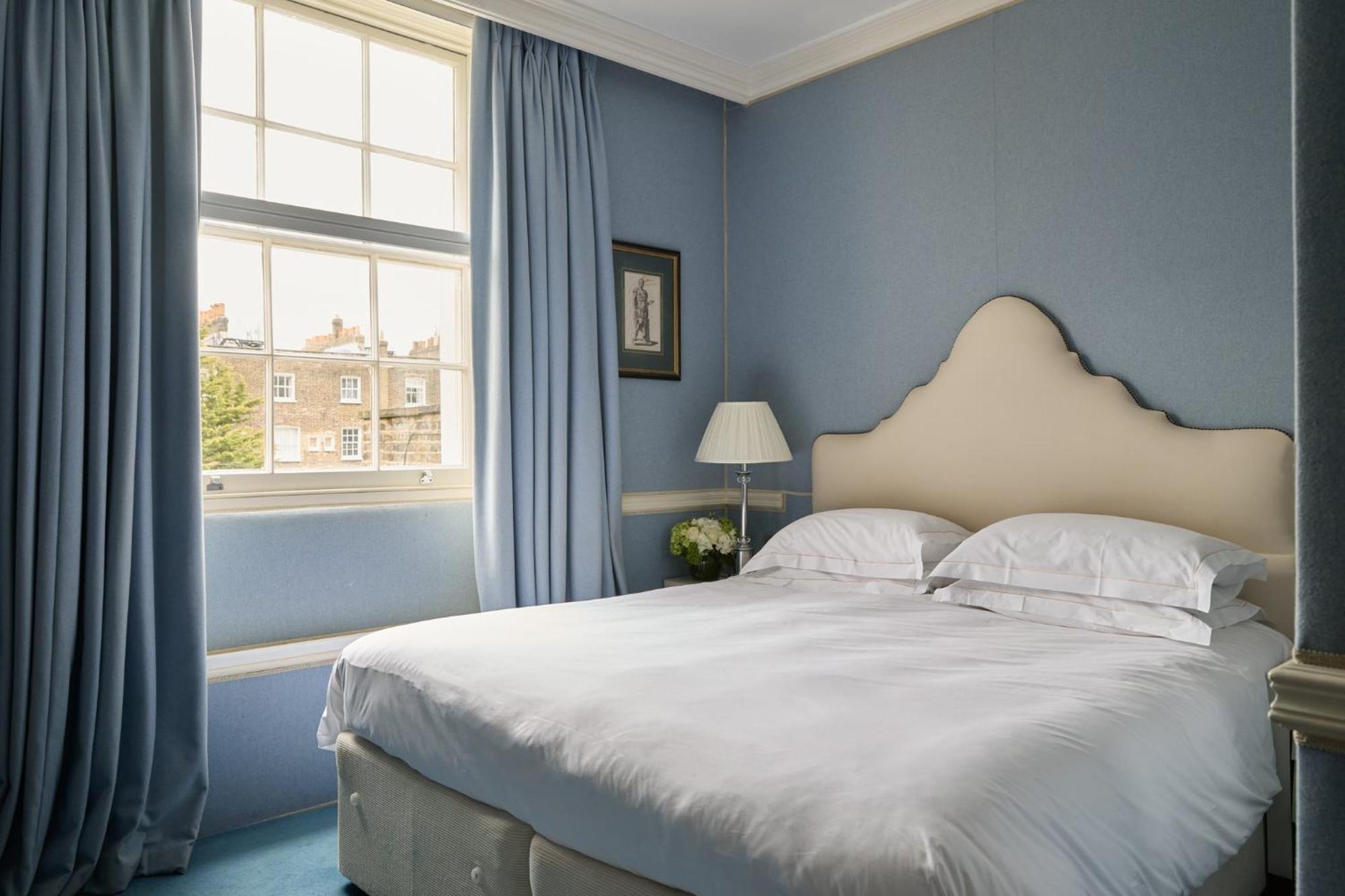 King Room Garden View