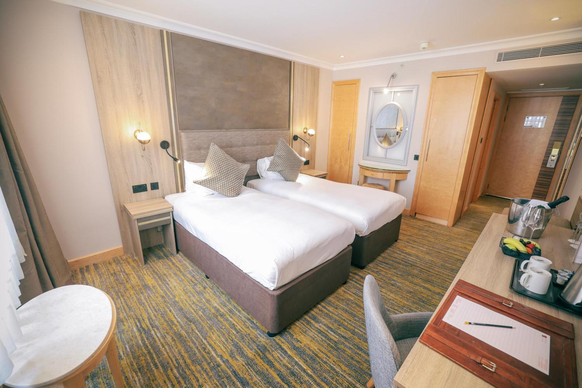 Classic Twin Room