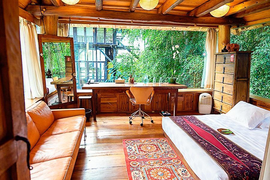 Pagoda House Two Bedrooms Family one-time minibar