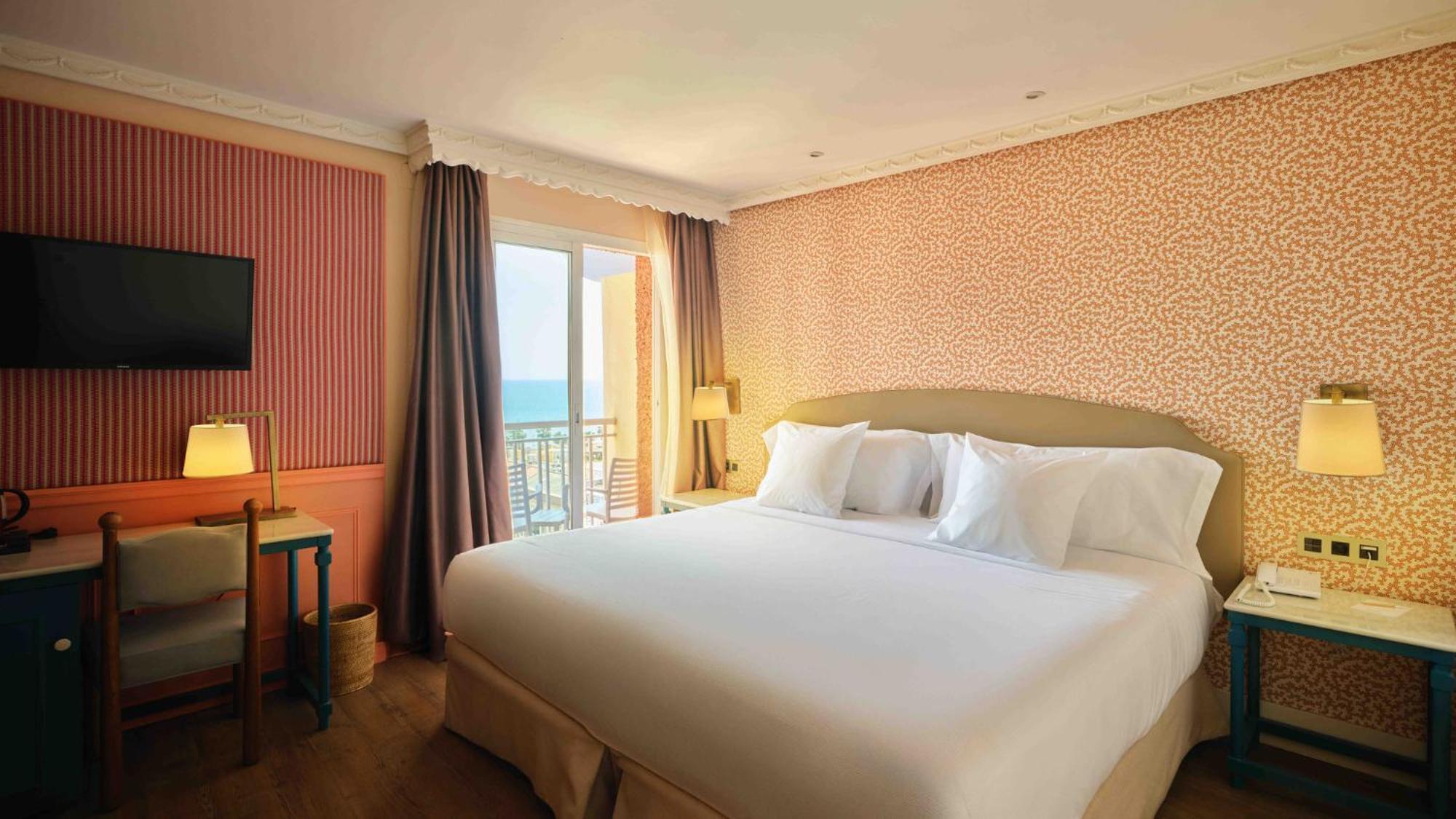 Double or Twin Room Side Sea View