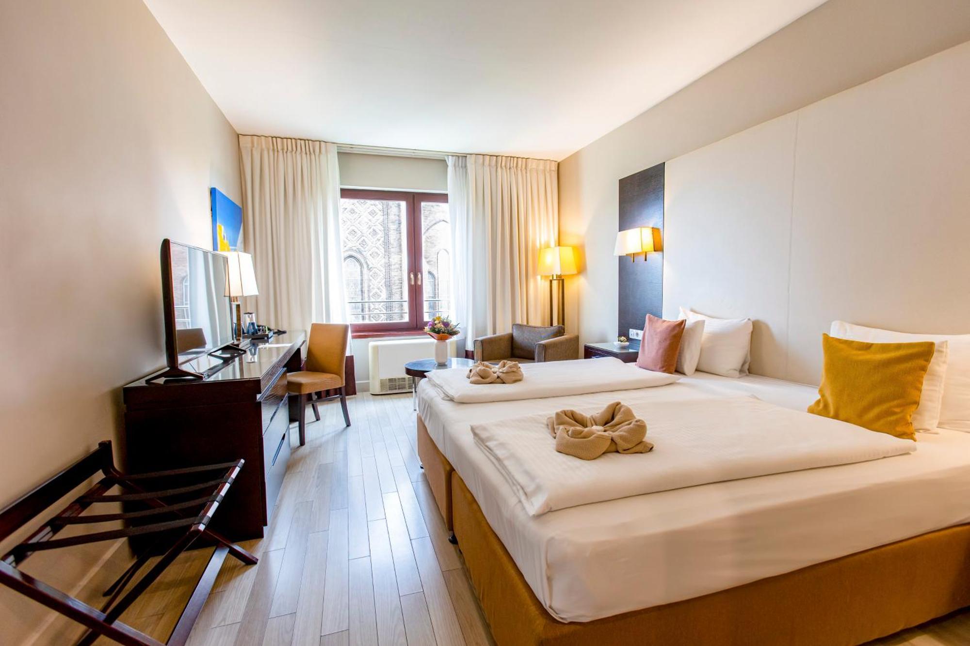Superior Single Room,1672565175:JPEG