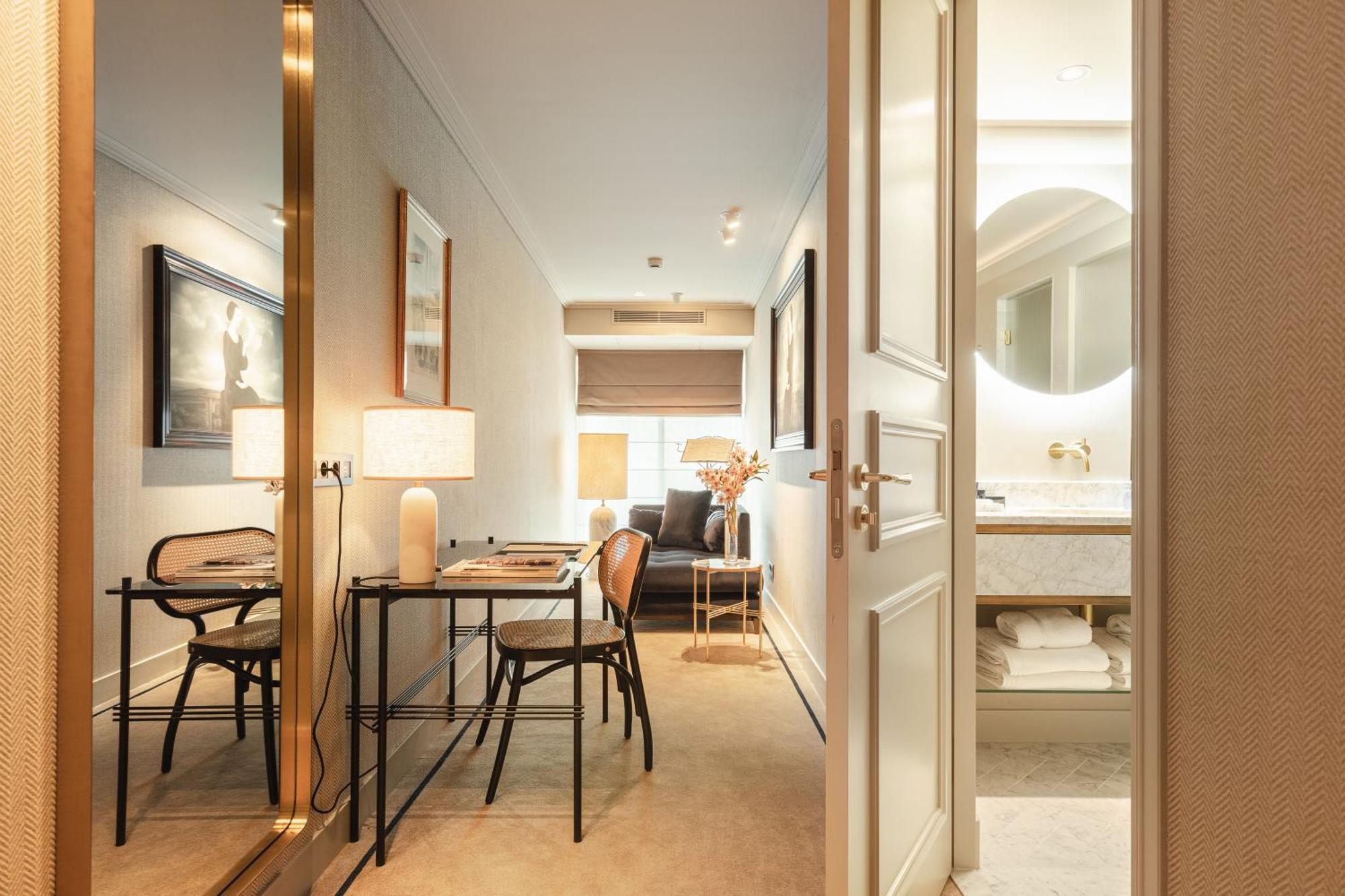 Merchant Internal Hotel View