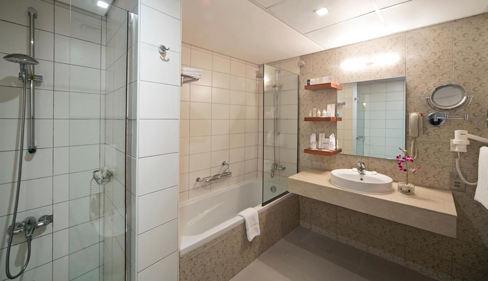 Premium King Room,1693280110:JPEG