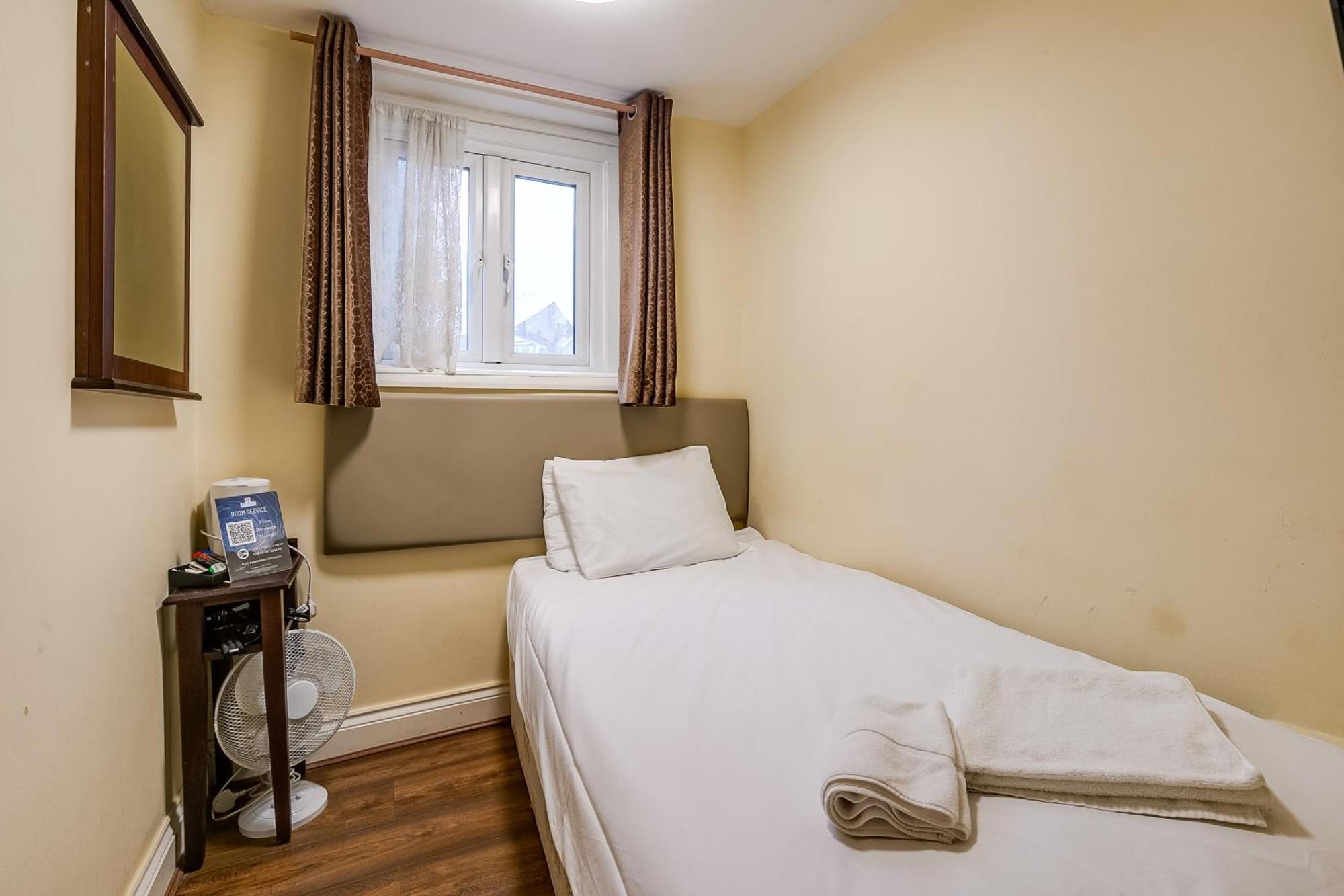 Basic Single Room