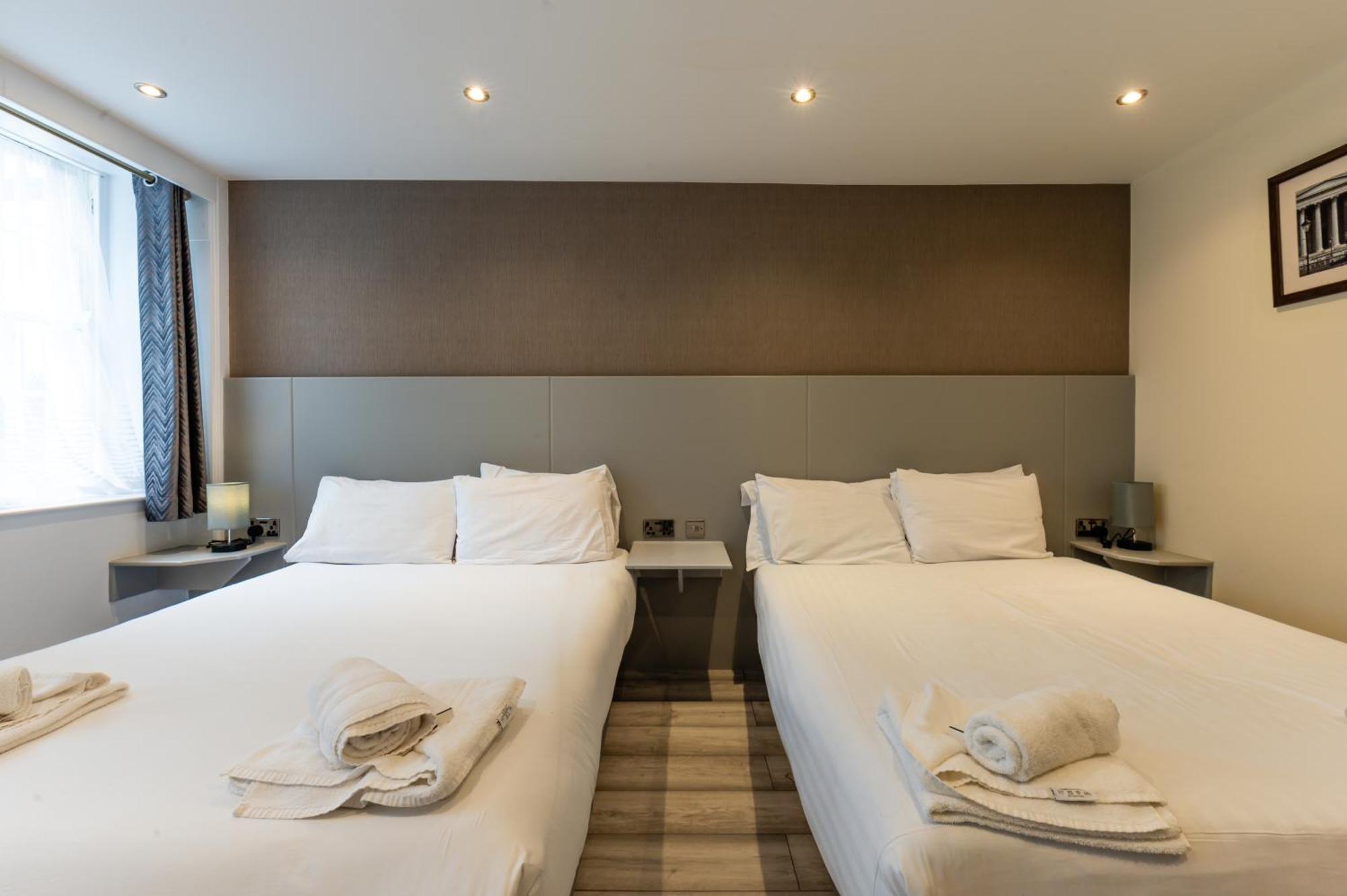Luxury Quadruple Room