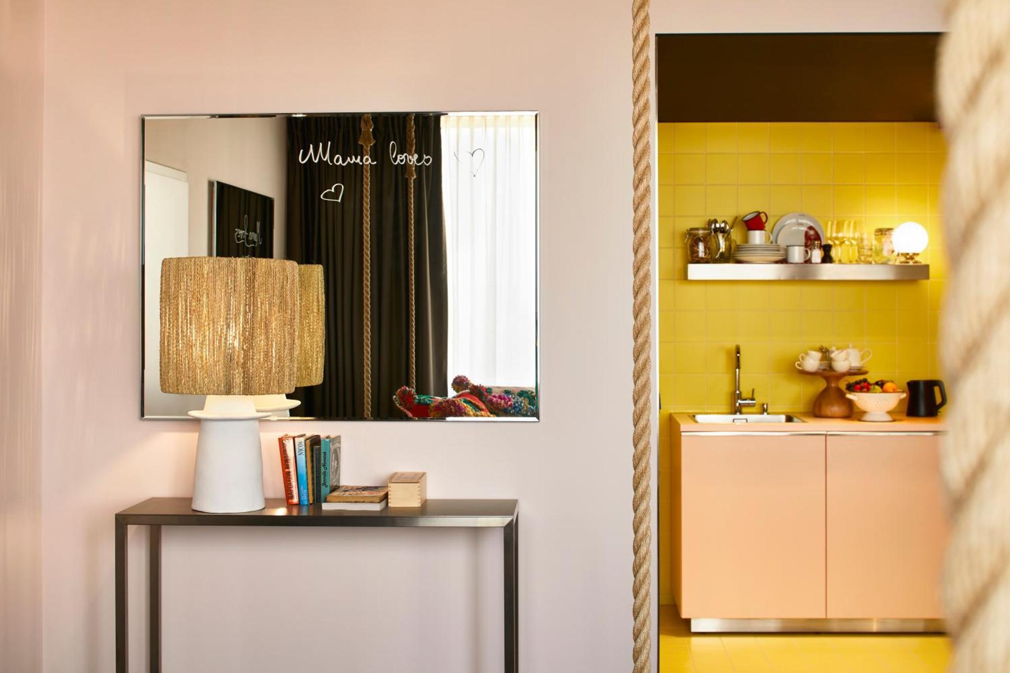 MAMA Penthouse,1739362067:JPEG