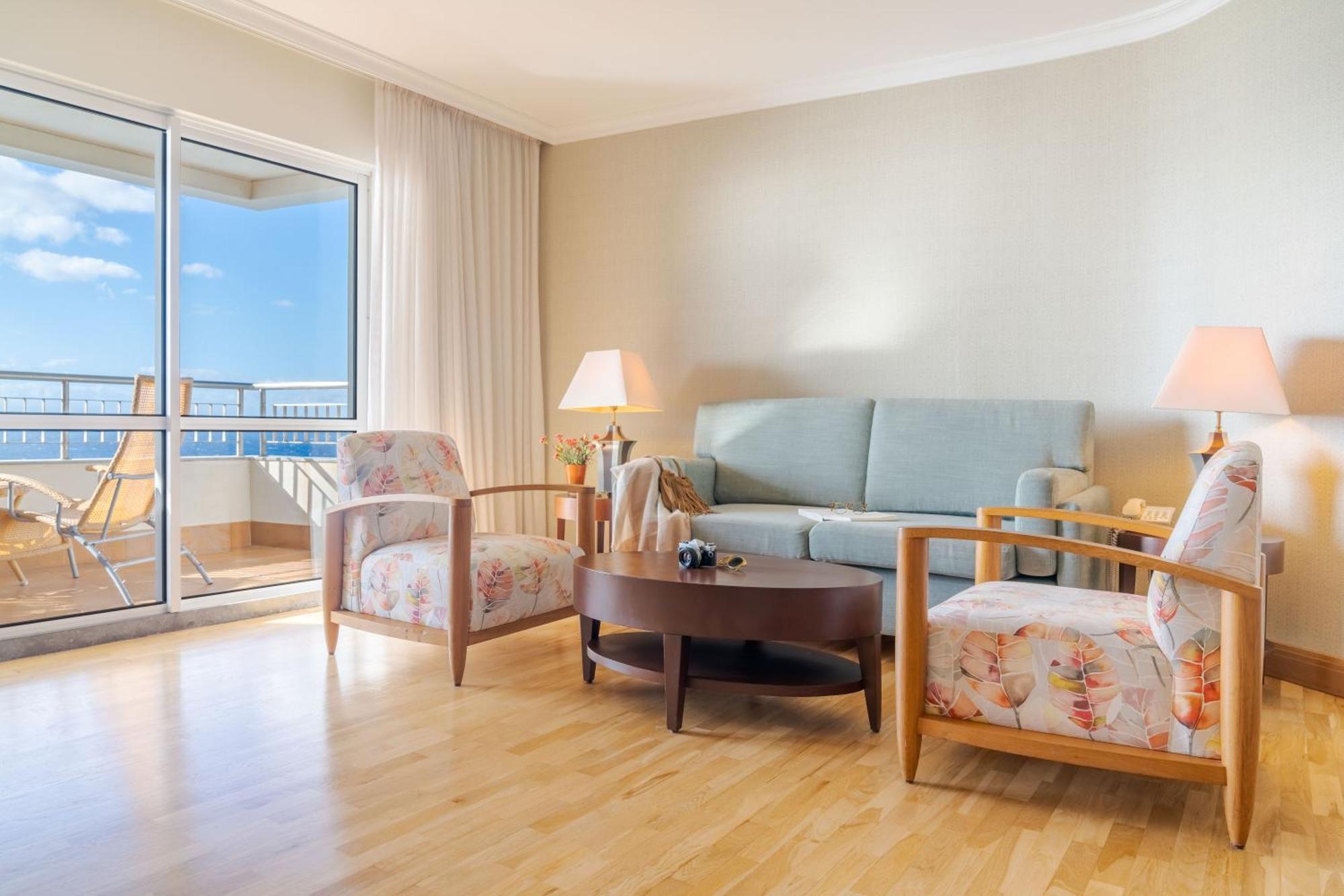 Suite Sea View Extra Bed