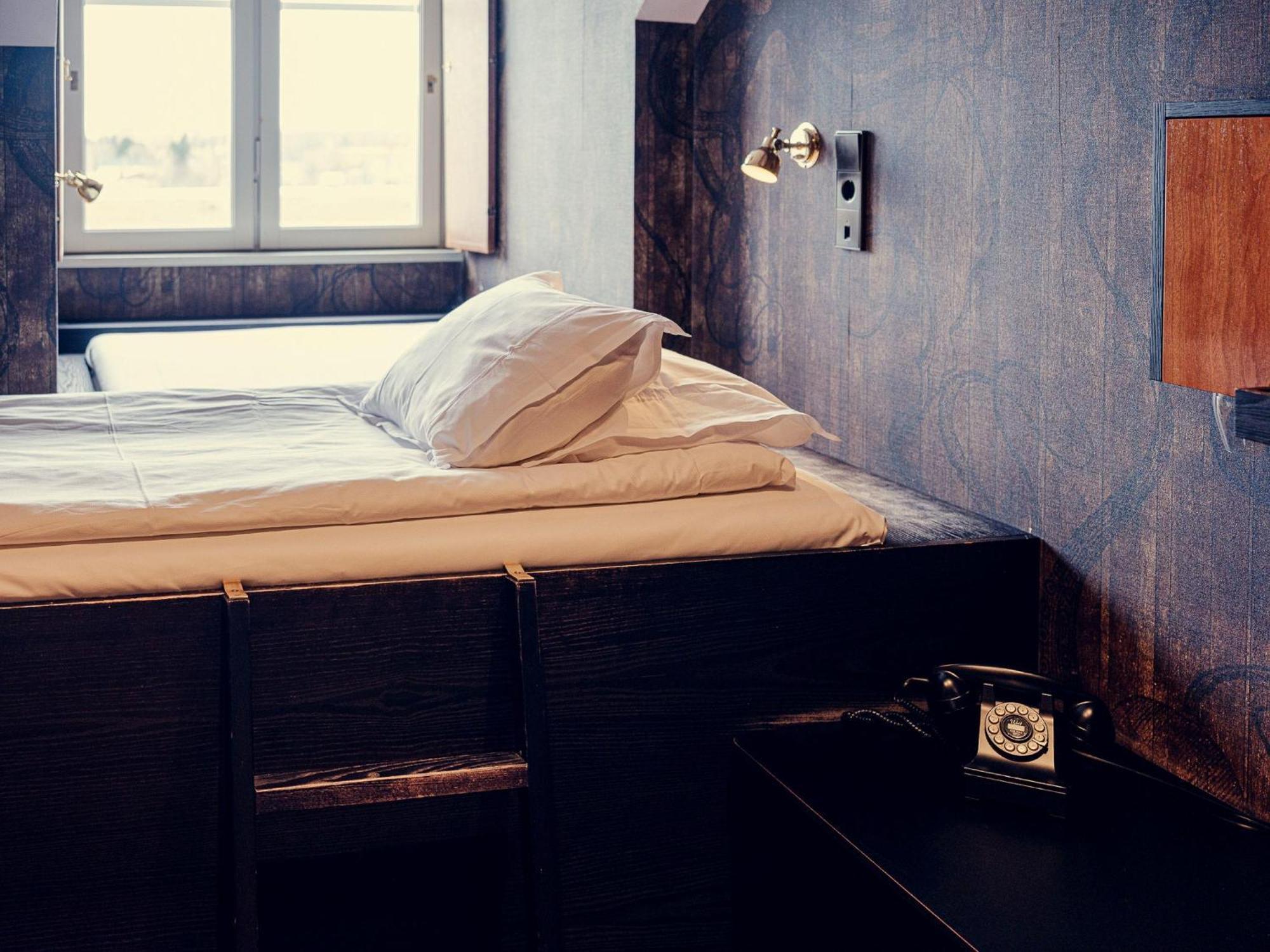 Standard Single Room Non-Smoking