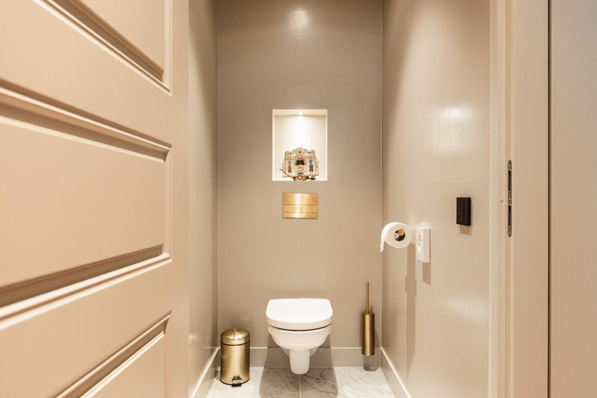 Executive Room Grand Room Garden View Bath