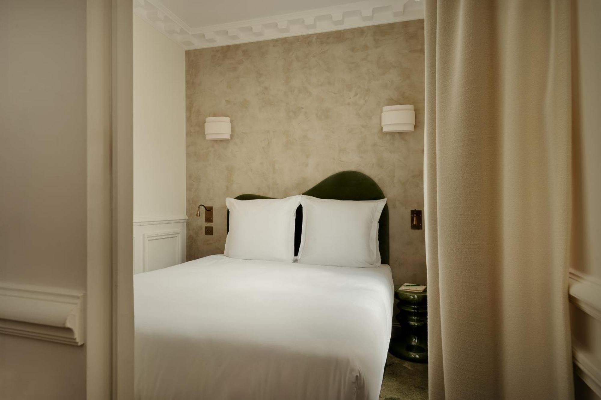 One-Bedroom Family Apartment Deluxe