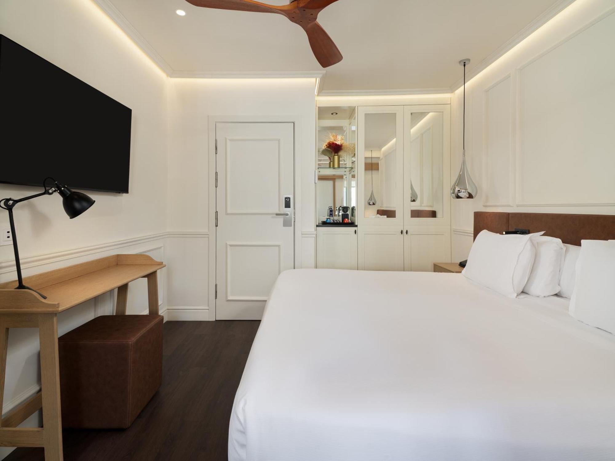 Deluxe Double Room Balcony