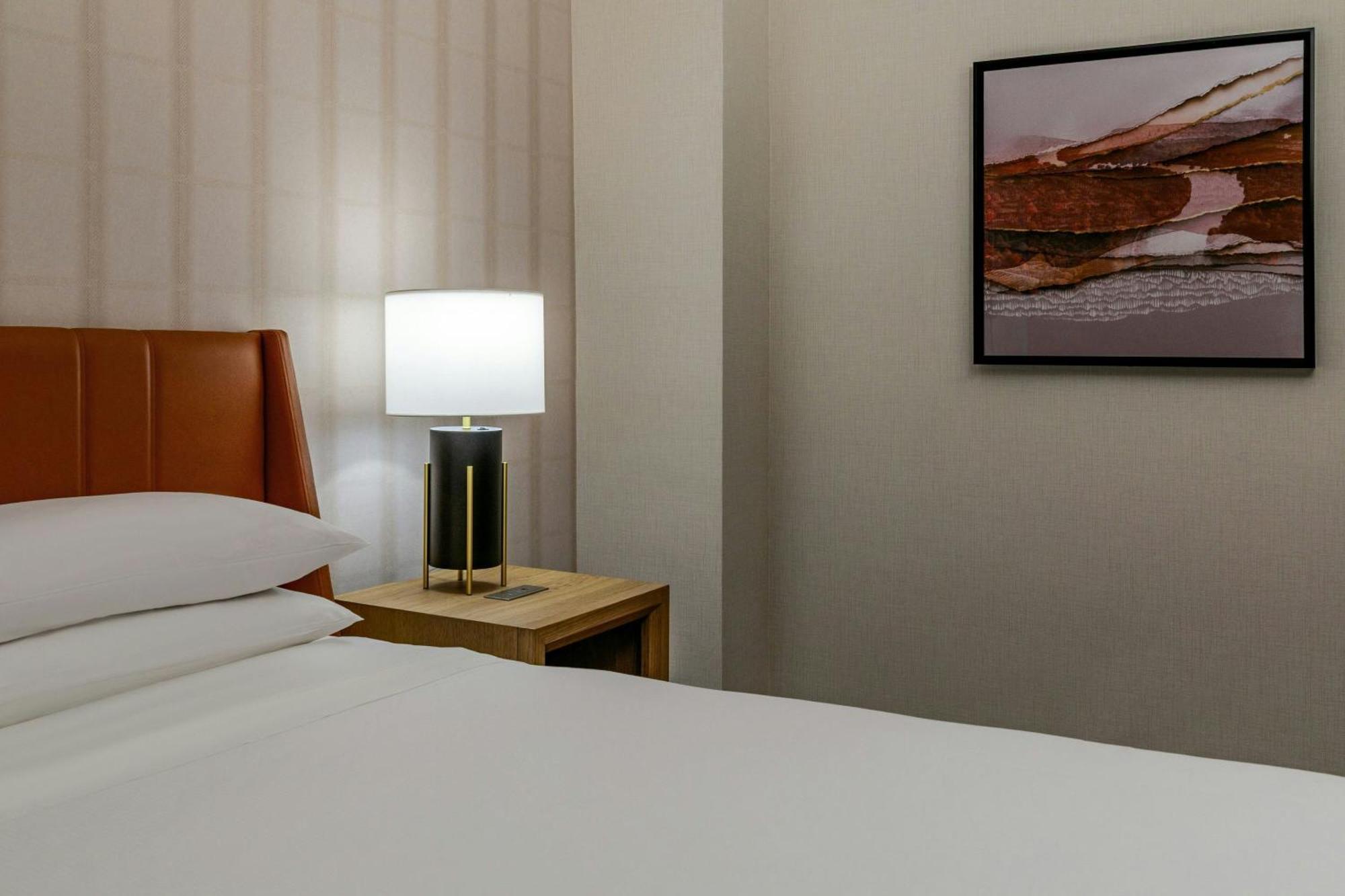 Guest Room 1 King