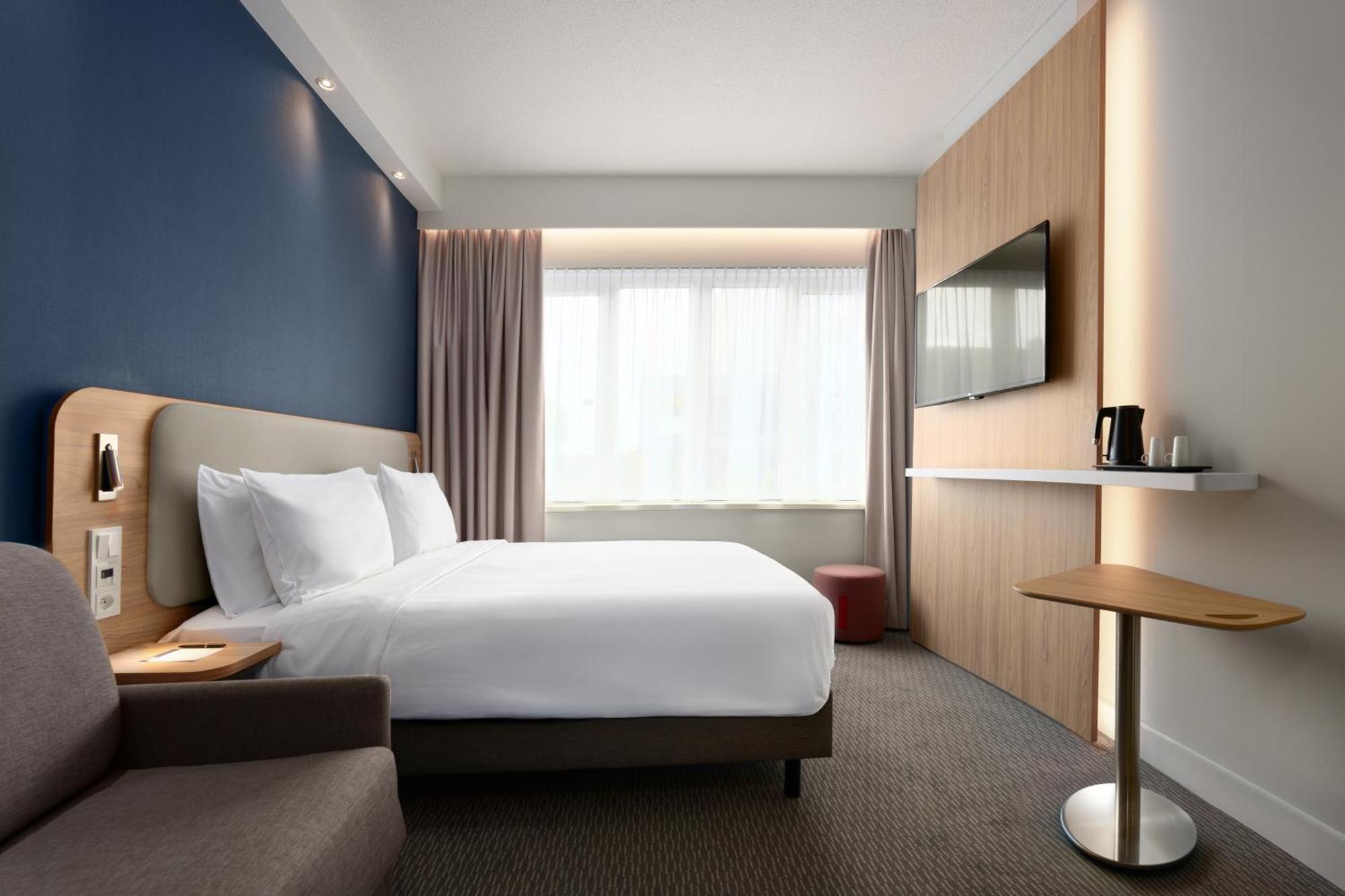 Standard Room with Free Breakfast