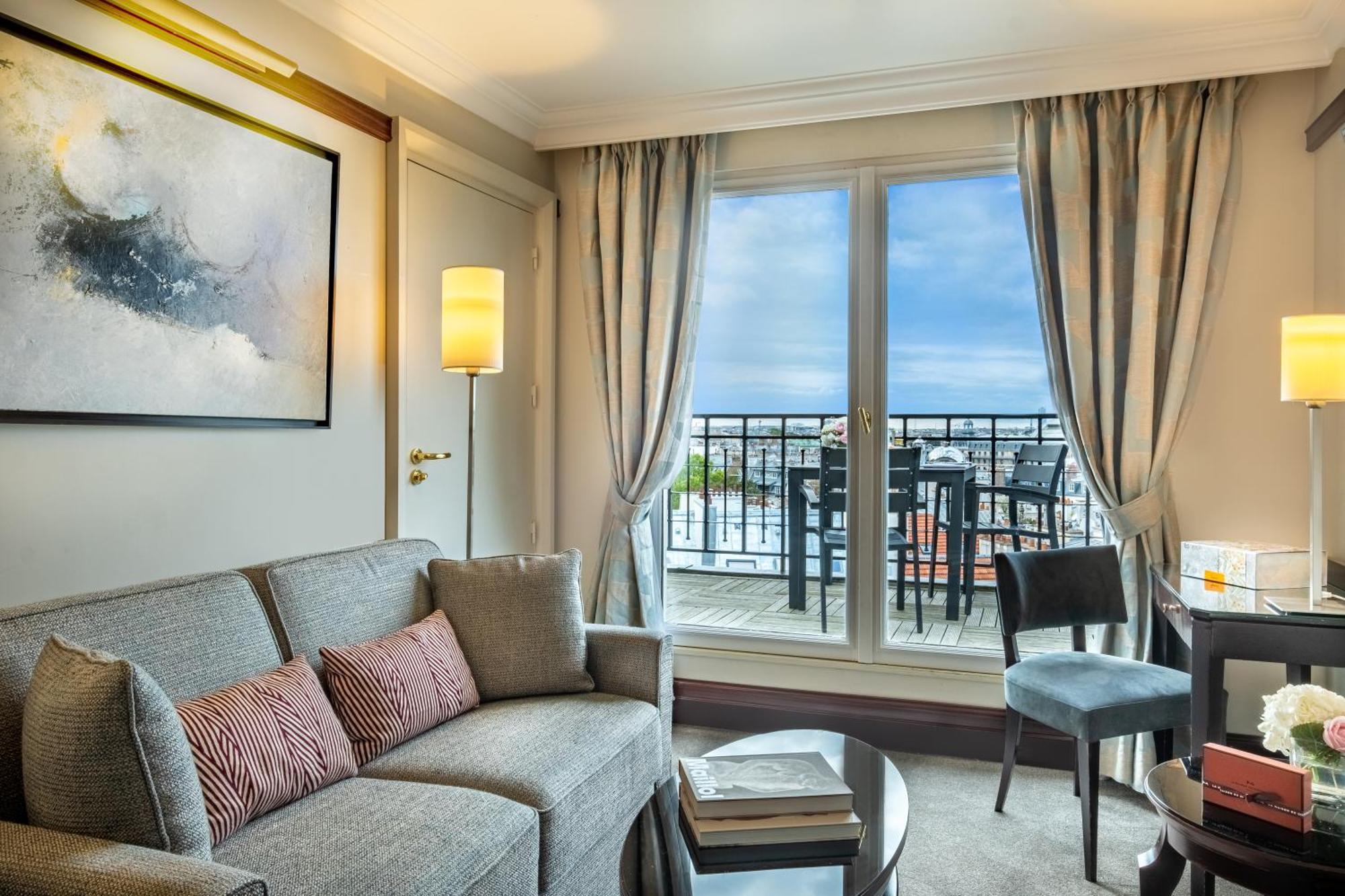 Penthouse Suite