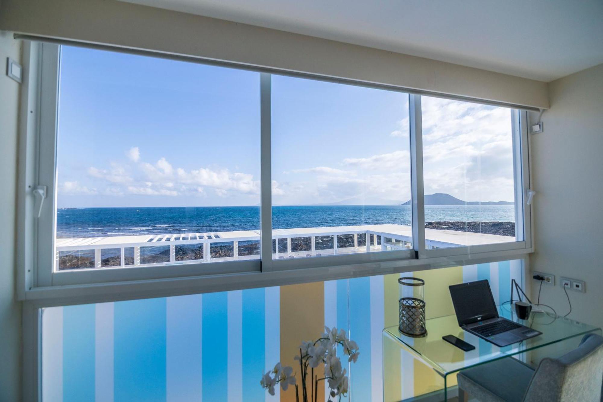 Deluxe Suite Sea View