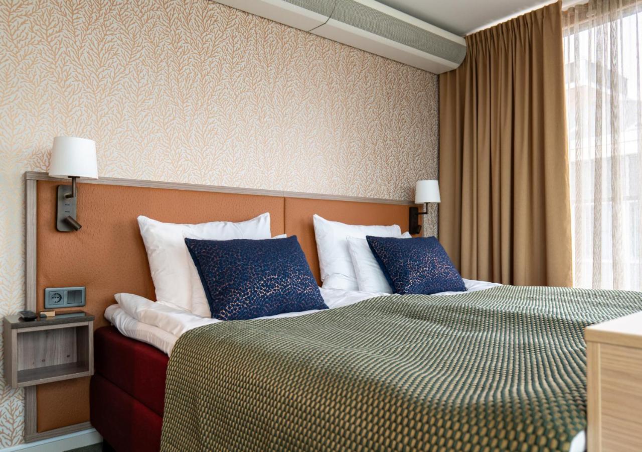 Premium Suite