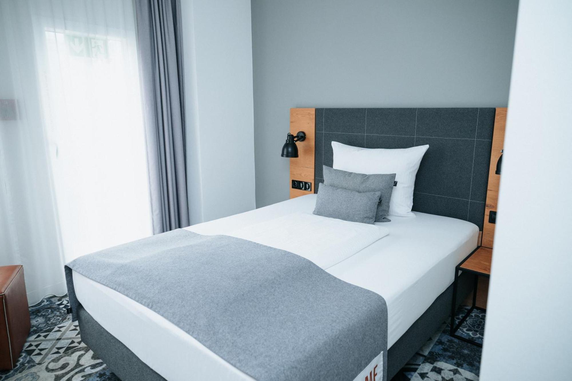 Superior Single Room